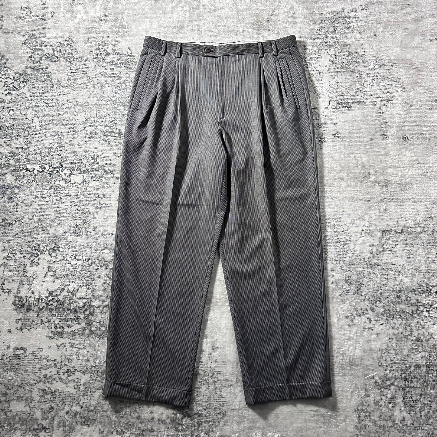 Zanella 100% Wool Gray Pinstripe Pleated Trousers – 36