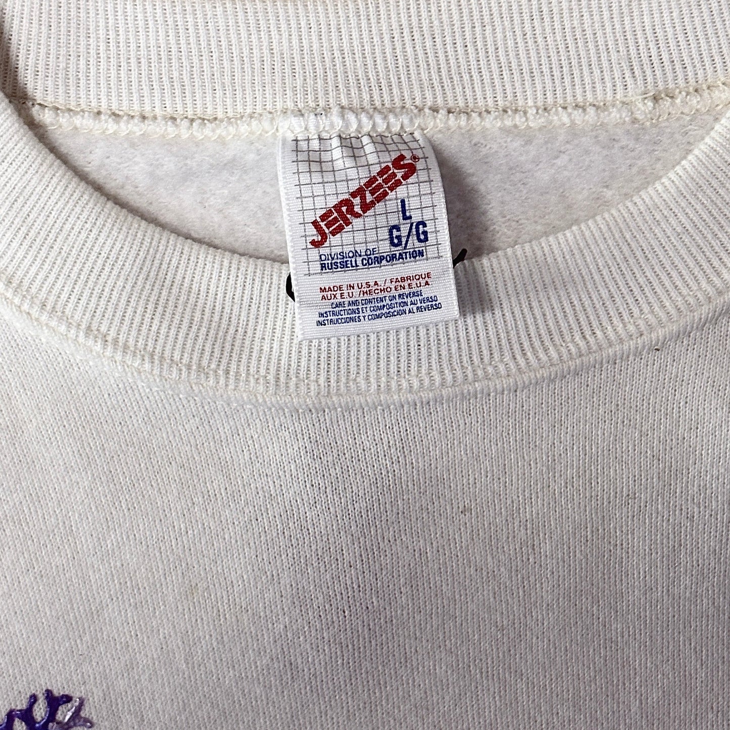 Jerzees Embroidered Art Sweatshirt – White – XL