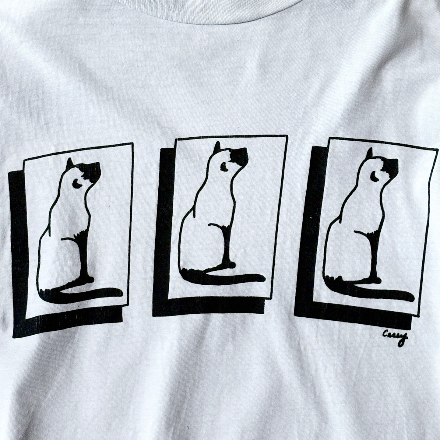 White Cat Print T-Shirt Hanes Beefy-T  – XL