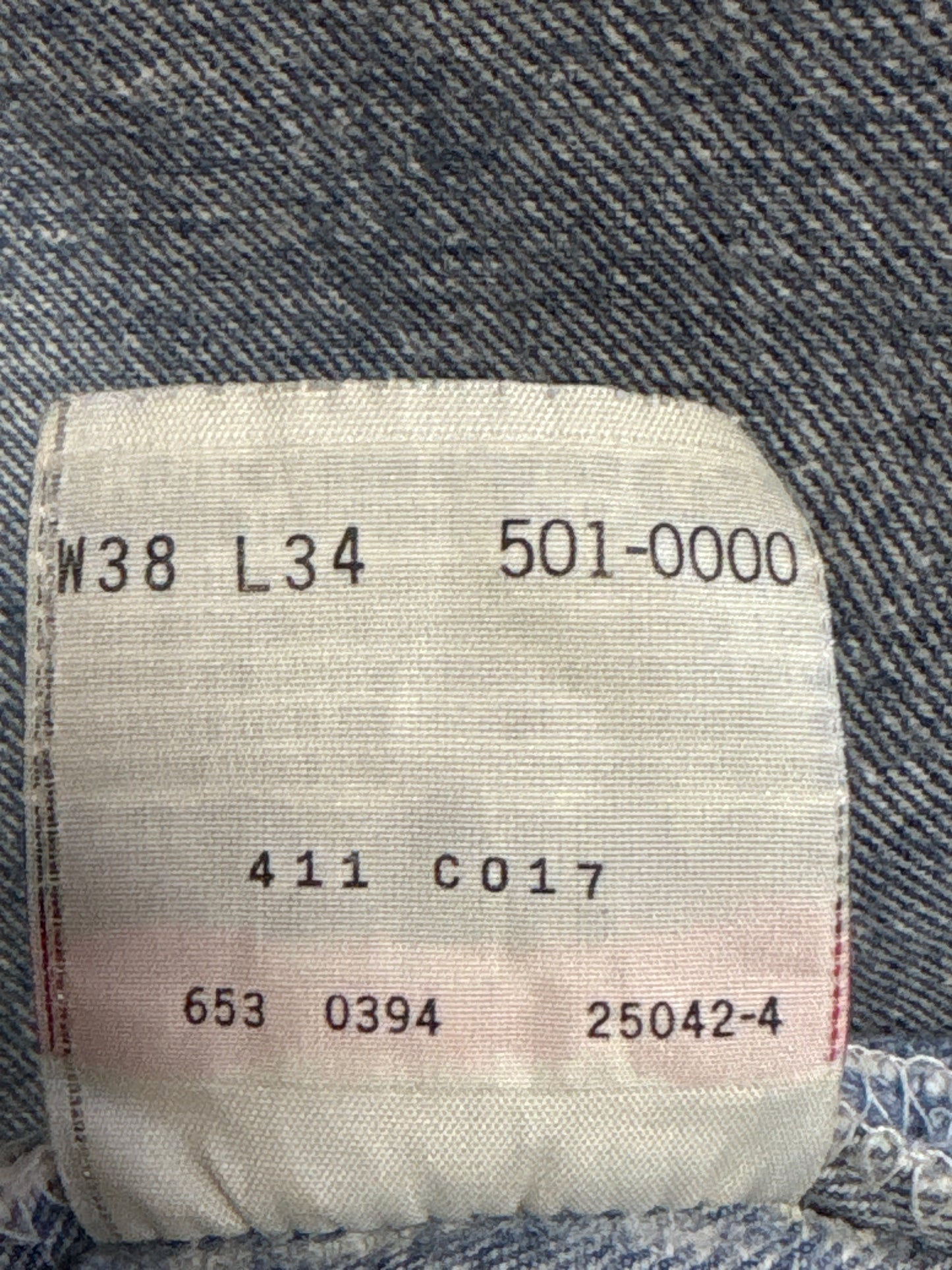 Levi’s 501 Vintage Distressed Jeans – Paint Stains & Heavy Fade – Made In USA  W38