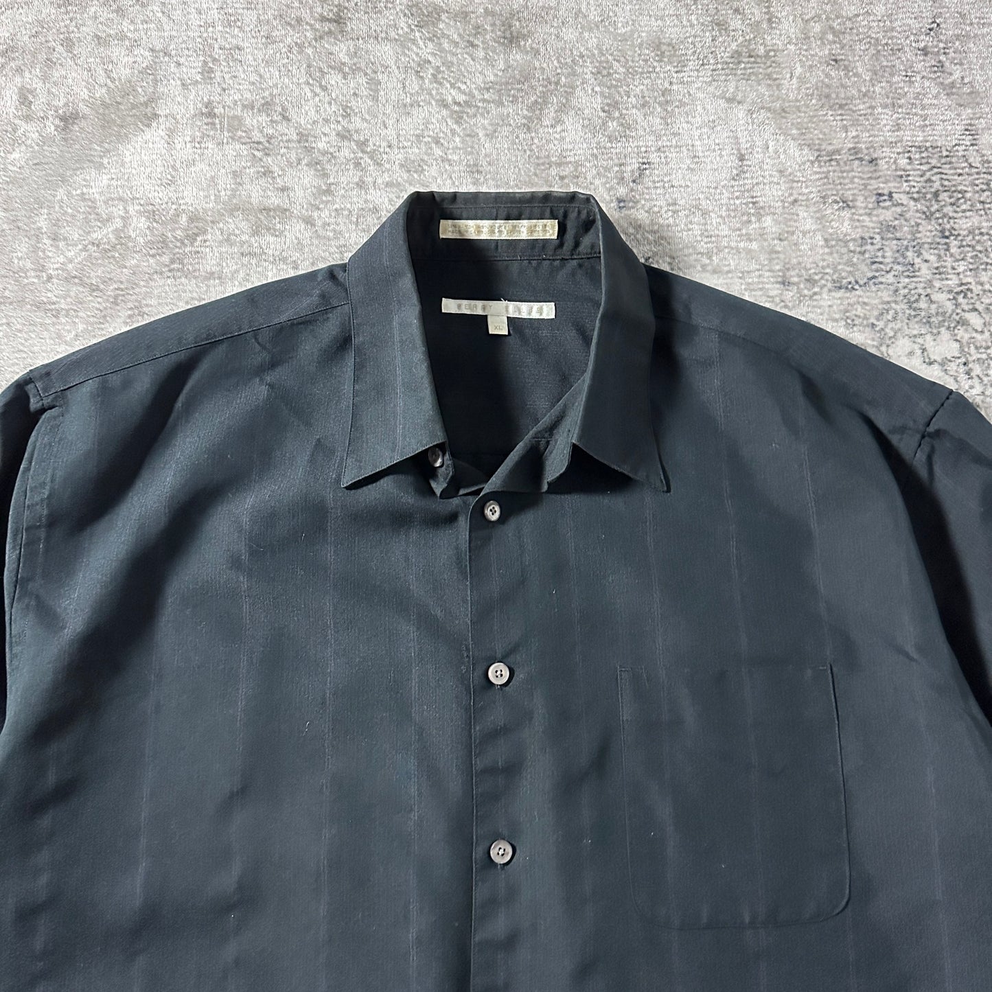 Perry Ellis　Rayon Black Shadow Stripe Short Sleeve Shirt – XL