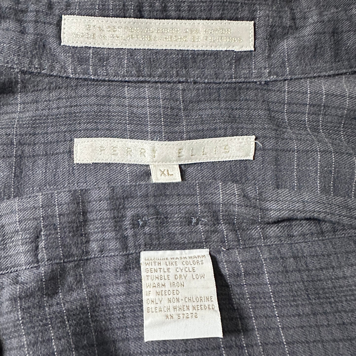 Perry Ellis Windowpane Gray Long Sleeve Shirt – XL - Rayon Cotton