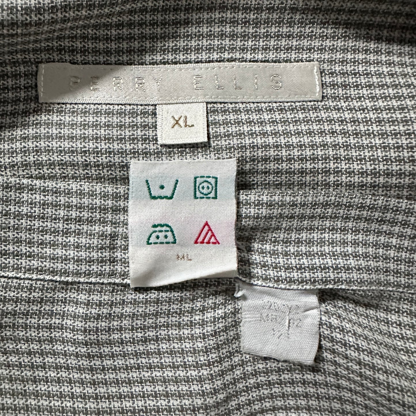 Perry Ellis Micro Check Short Sleeve Shirt – XL