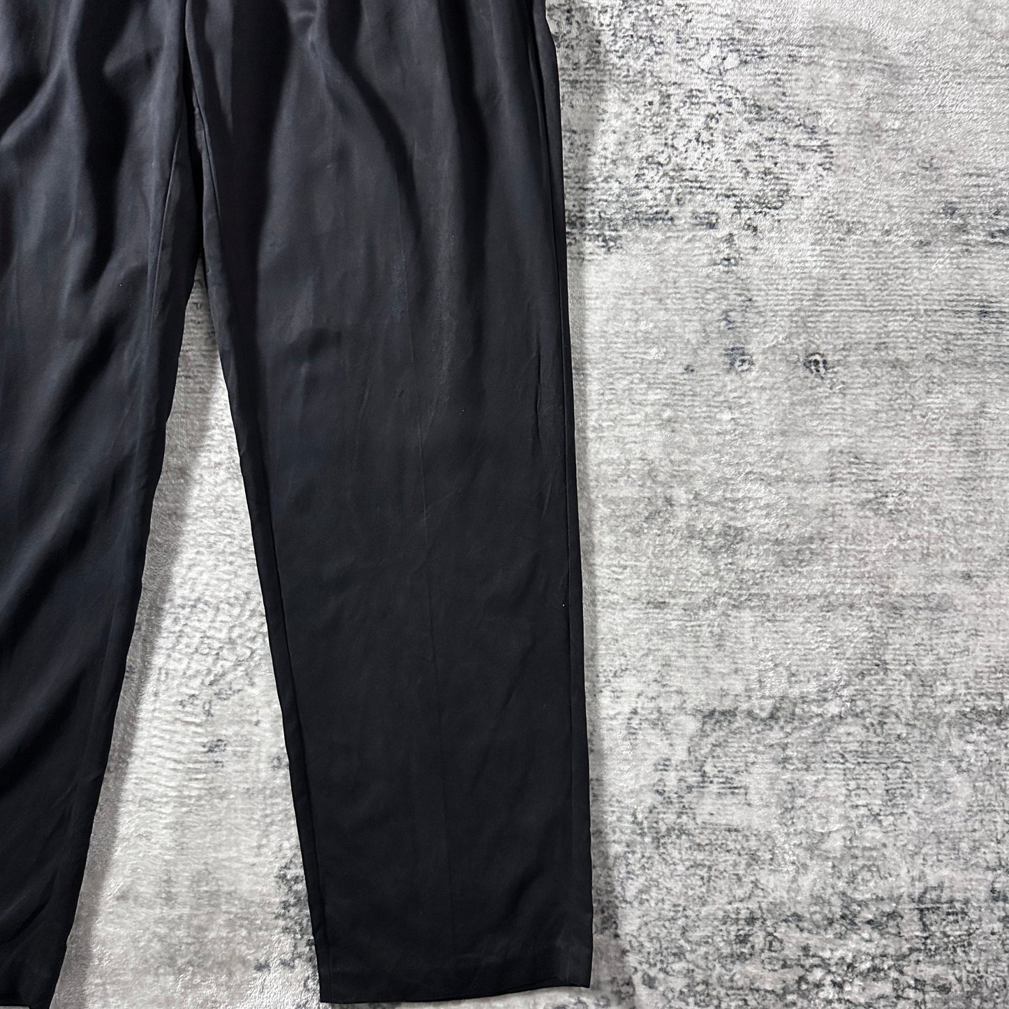 Tommy Bahama 100% Silk Black Pleated Pants – 34×32