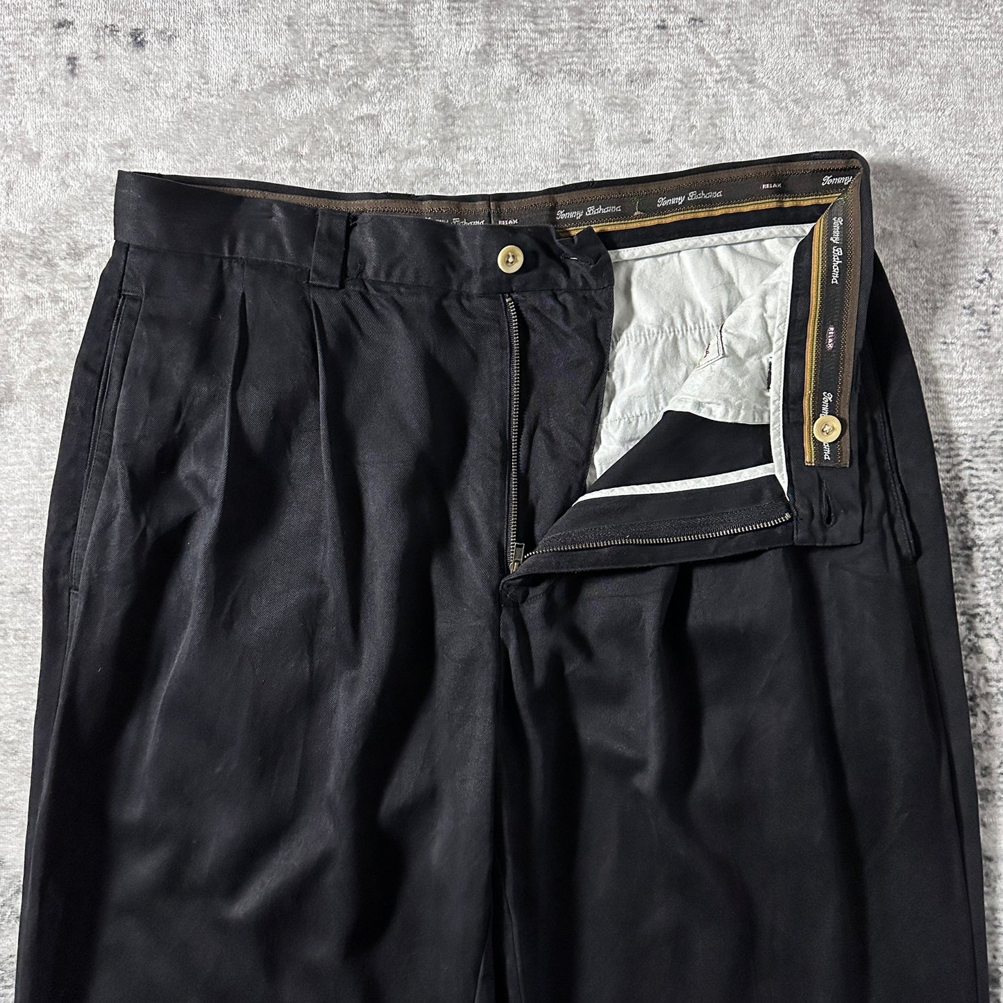 Tommy Bahama 100% Silk Black Pleated Pants – 34×32