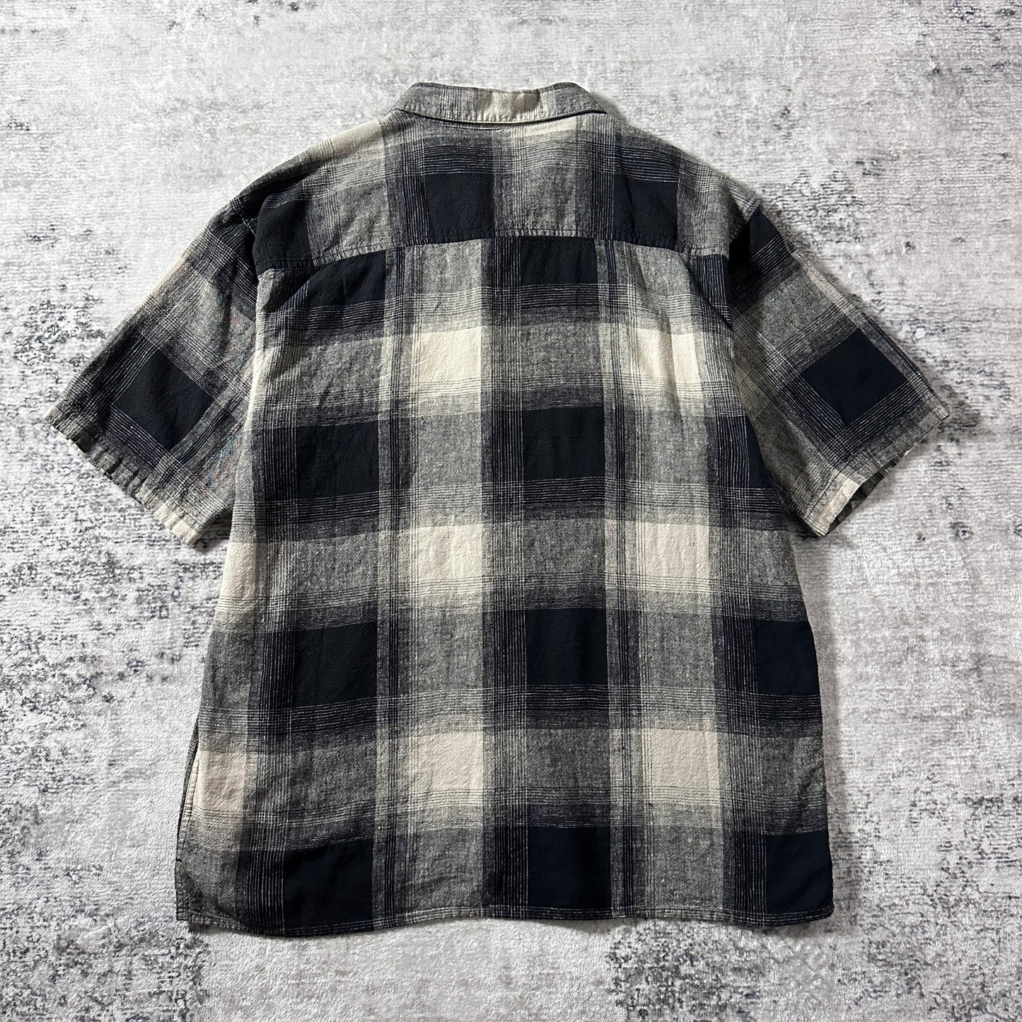 Linen Rayon Blend Black Gray Plaid Short Sleeve Shirt – L