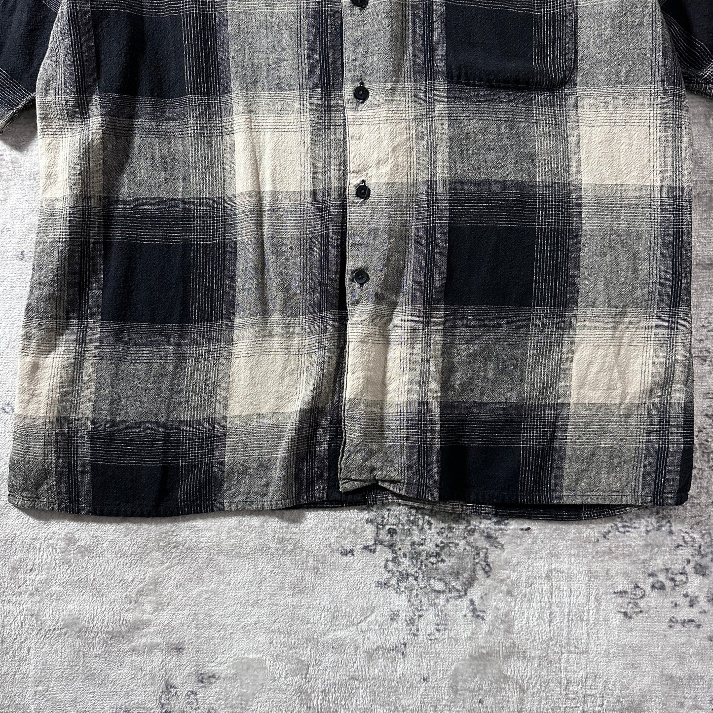Linen Rayon Blend Black Gray Plaid Short Sleeve Shirt – L