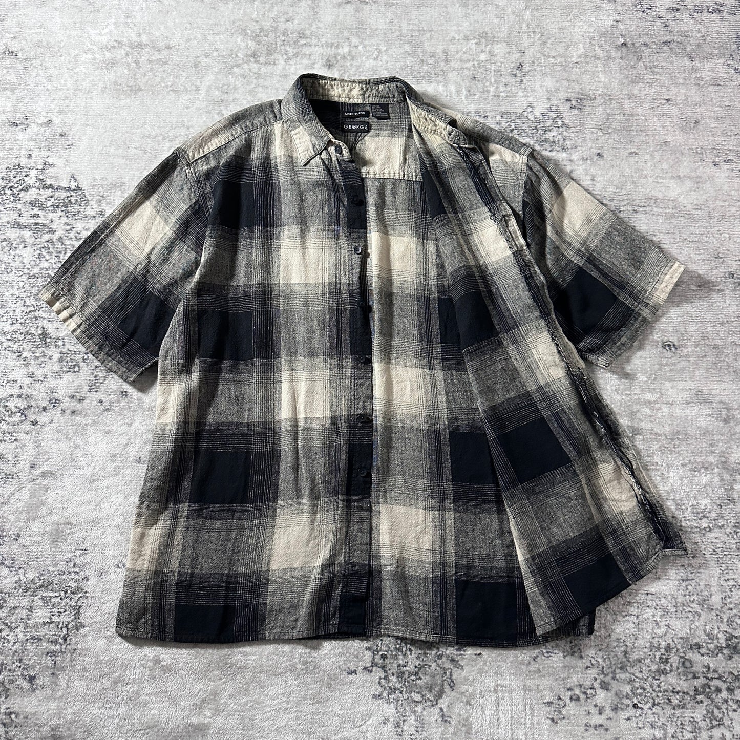 Linen Rayon Blend Black Gray Plaid Short Sleeve Shirt – L
