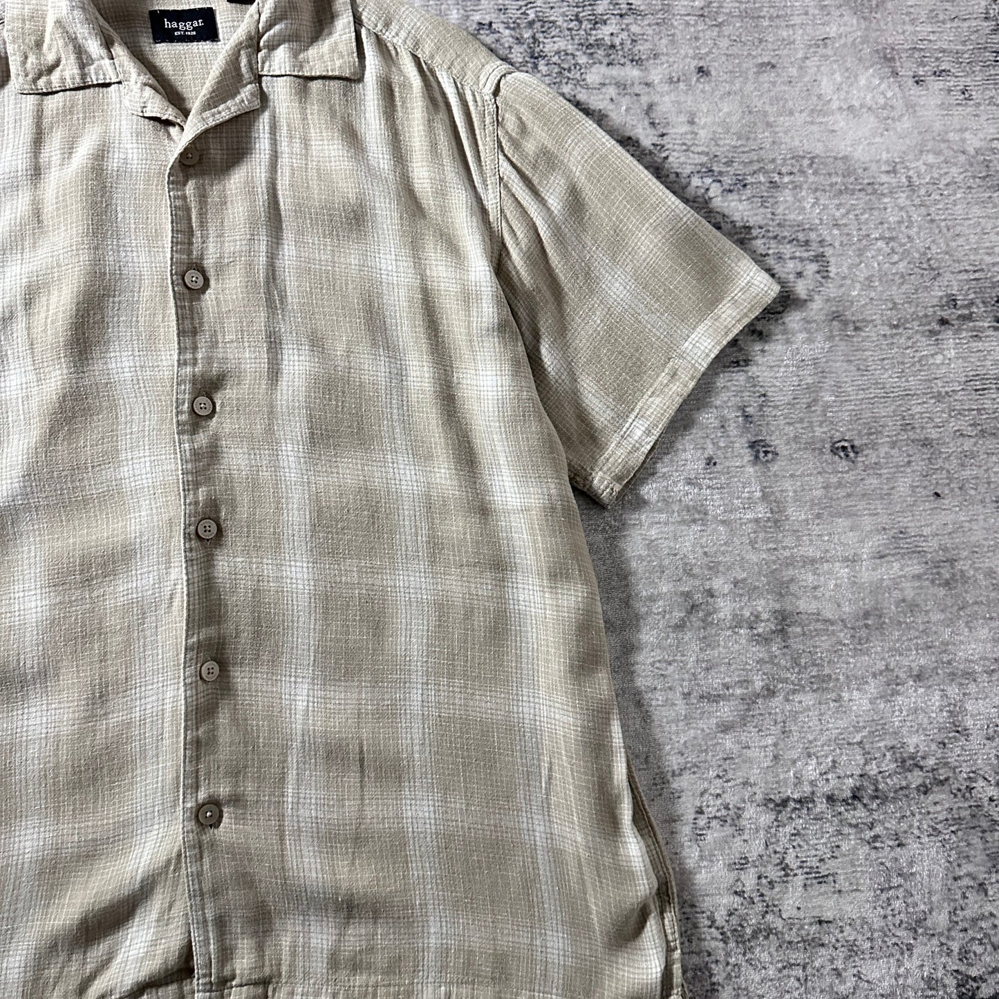 Haggar Linen Rayon Beige Check Short Sleeve Shirt – M