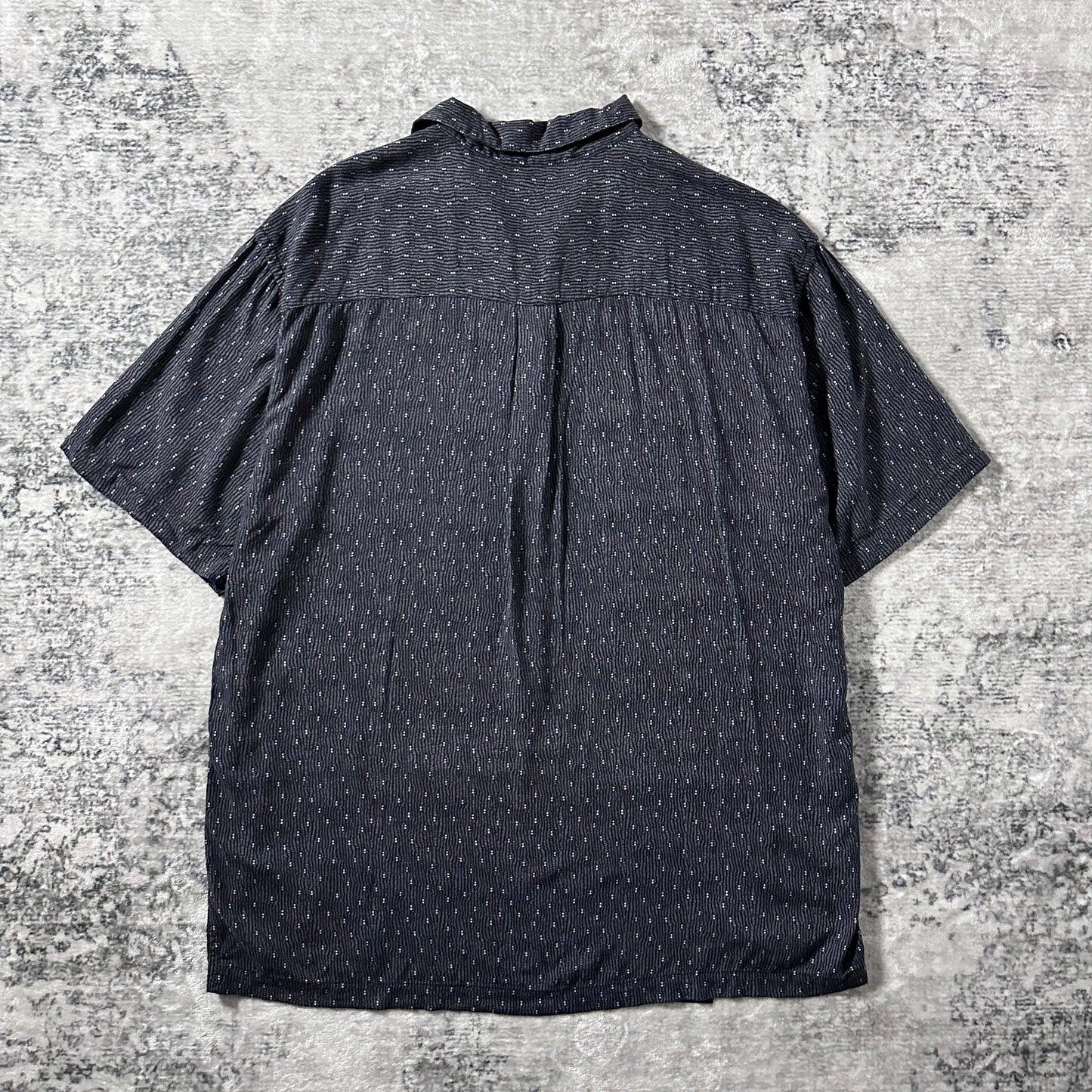 Perry Ellis Textured Dot Short Sleeve Shirt – L / Black