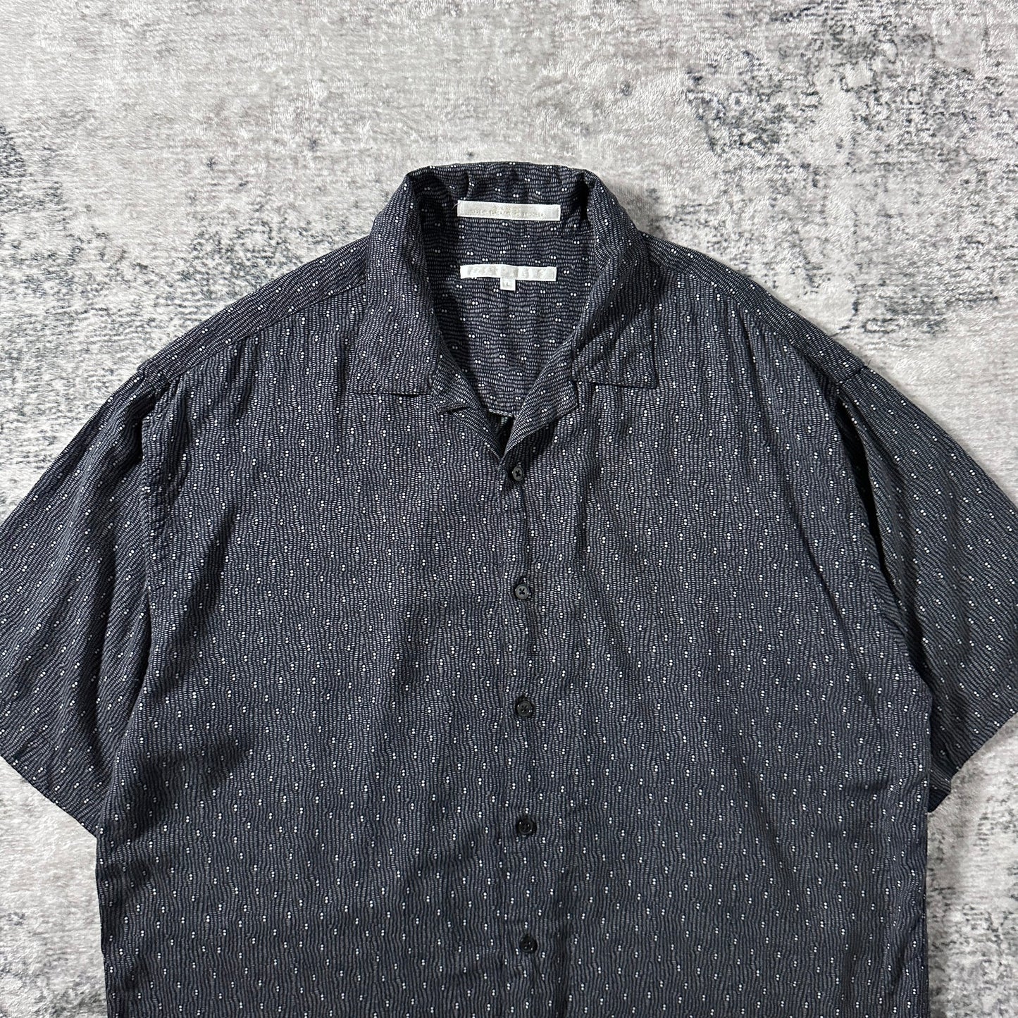 Perry Ellis Textured Dot Short Sleeve Shirt – L / Black