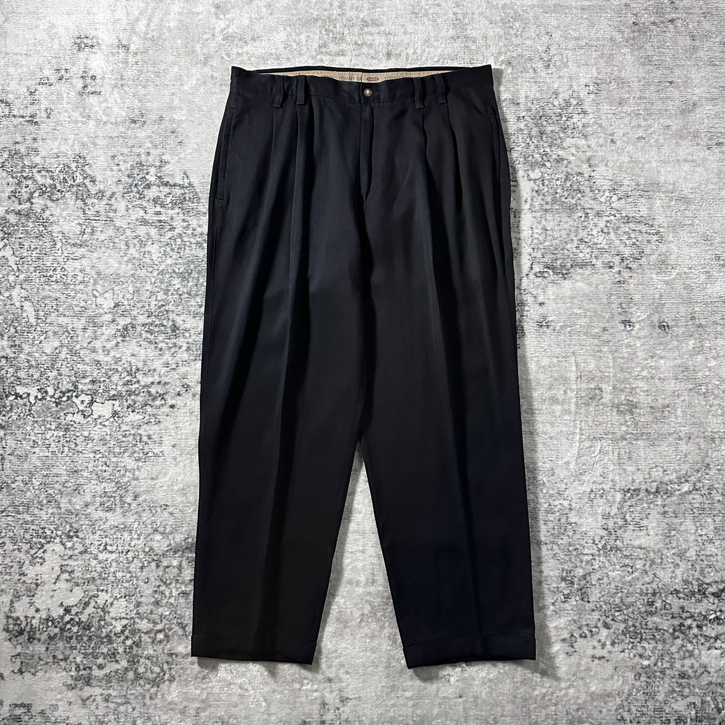 Tommy Bahama  100% Silk Black Pleated Trousers – 36
