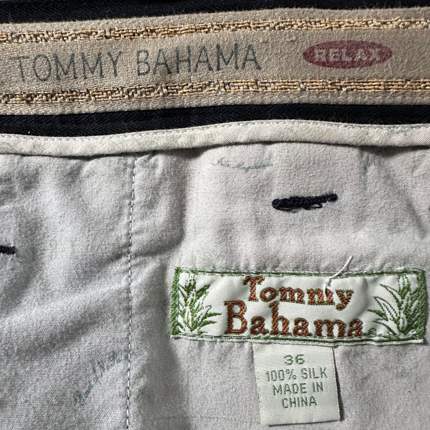 Tommy Bahama  100% Silk Black Pleated Trousers – 36
