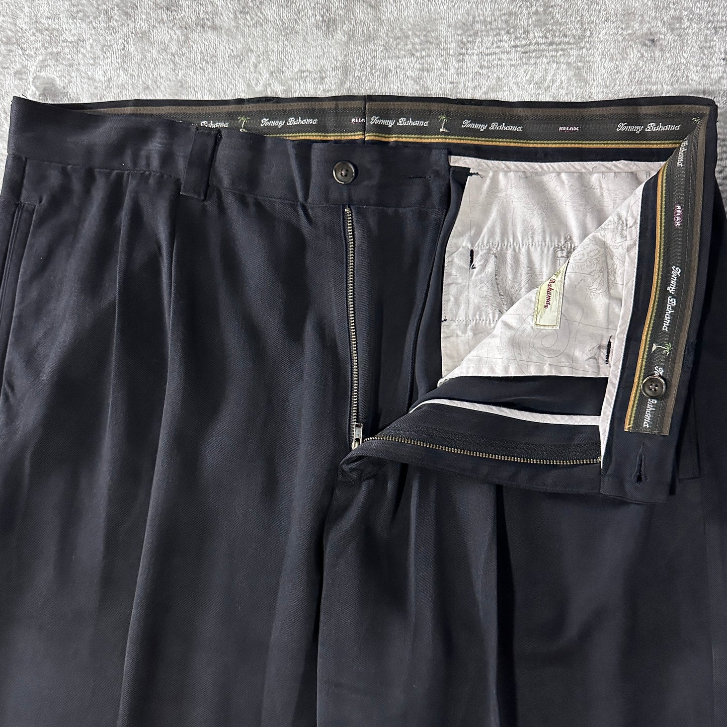 Black 100% Silk Pleated Relax Pants 35×30 Tommy Bahama