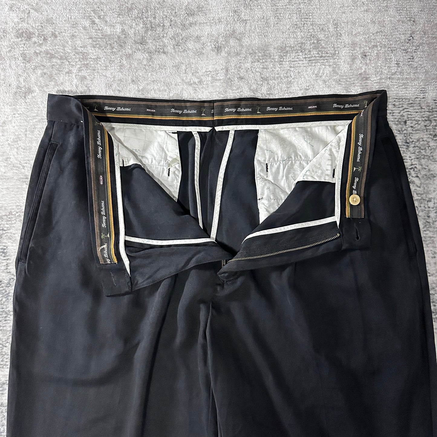 Black 100% Silk Pleated Relax Pants 38×30