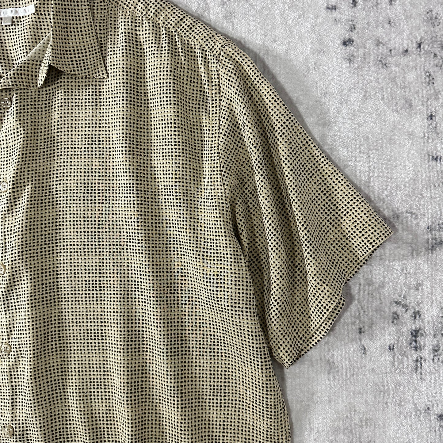 Perry Ellis 100% Silk Dot Pattern Short Sleeve Shirt Beige Black Size XL