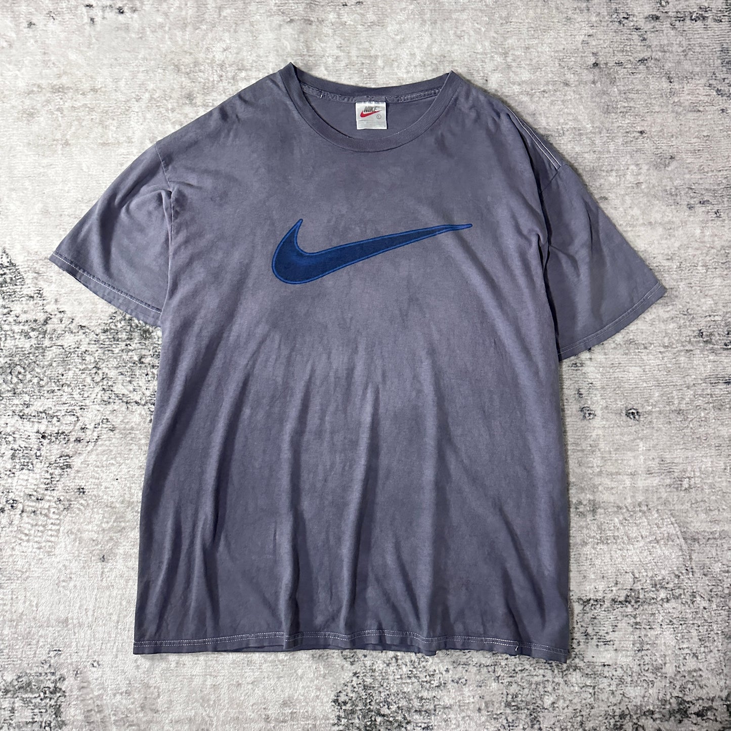 NIKE Big Swoosh Cotton T-Shirt L Fade Gray