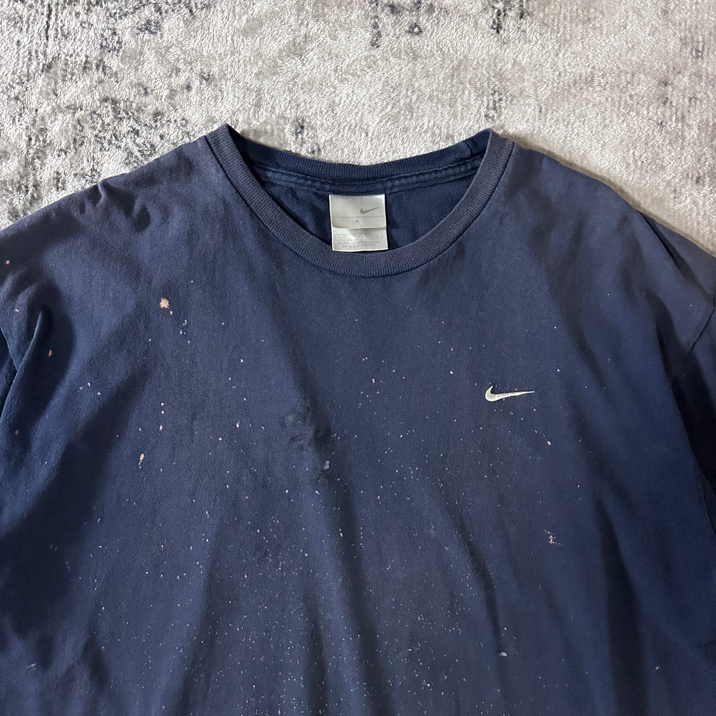 Nike Mini Swoosh Navy Paint Splatter T-Shirt L Cotton