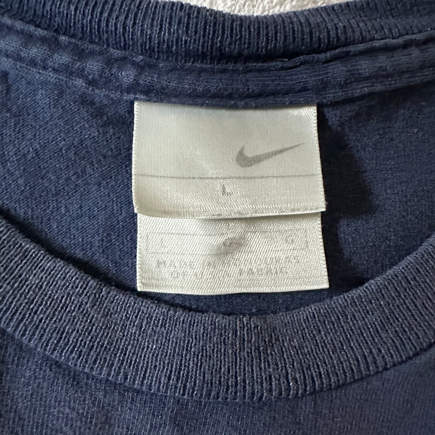 Nike Mini Swoosh Navy Paint Splatter T-Shirt L Cotton