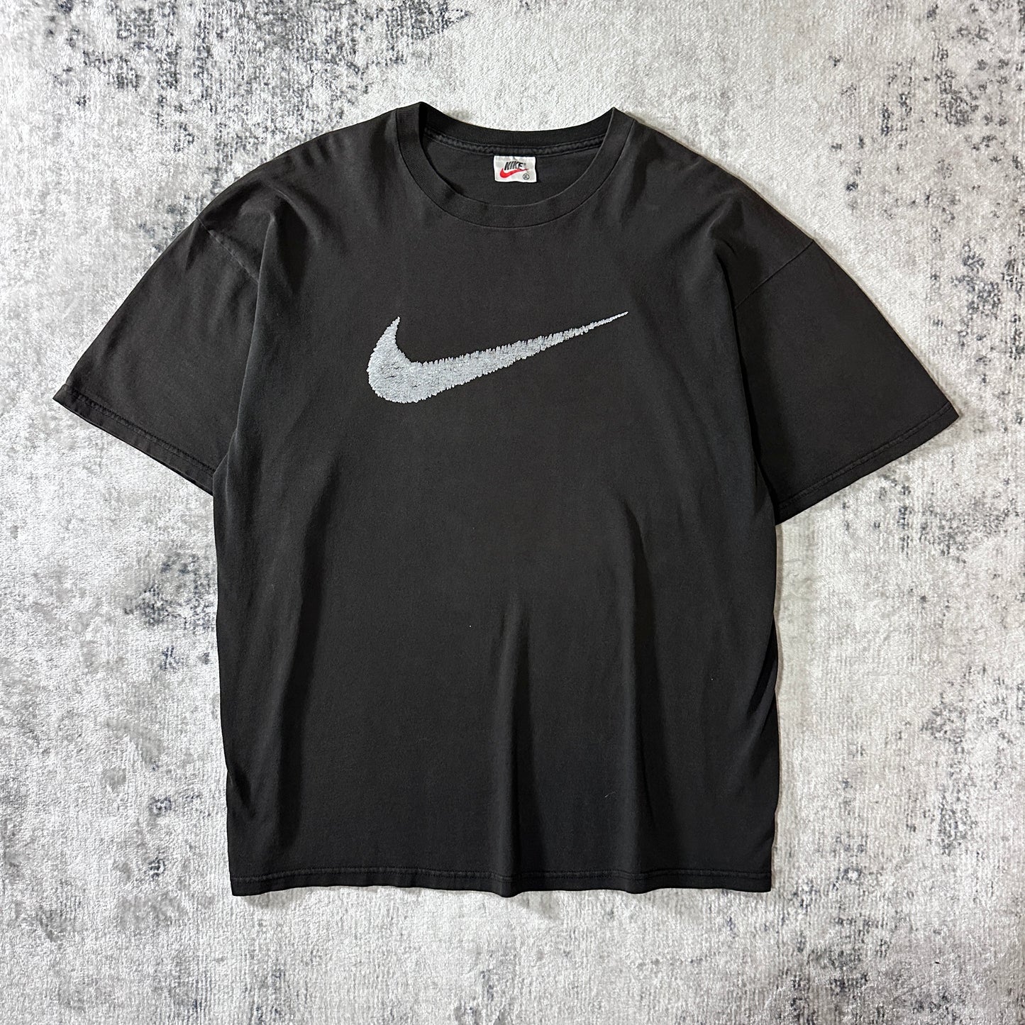 Nike Cotton Center Swoosh T-Shirt XL Black Silver