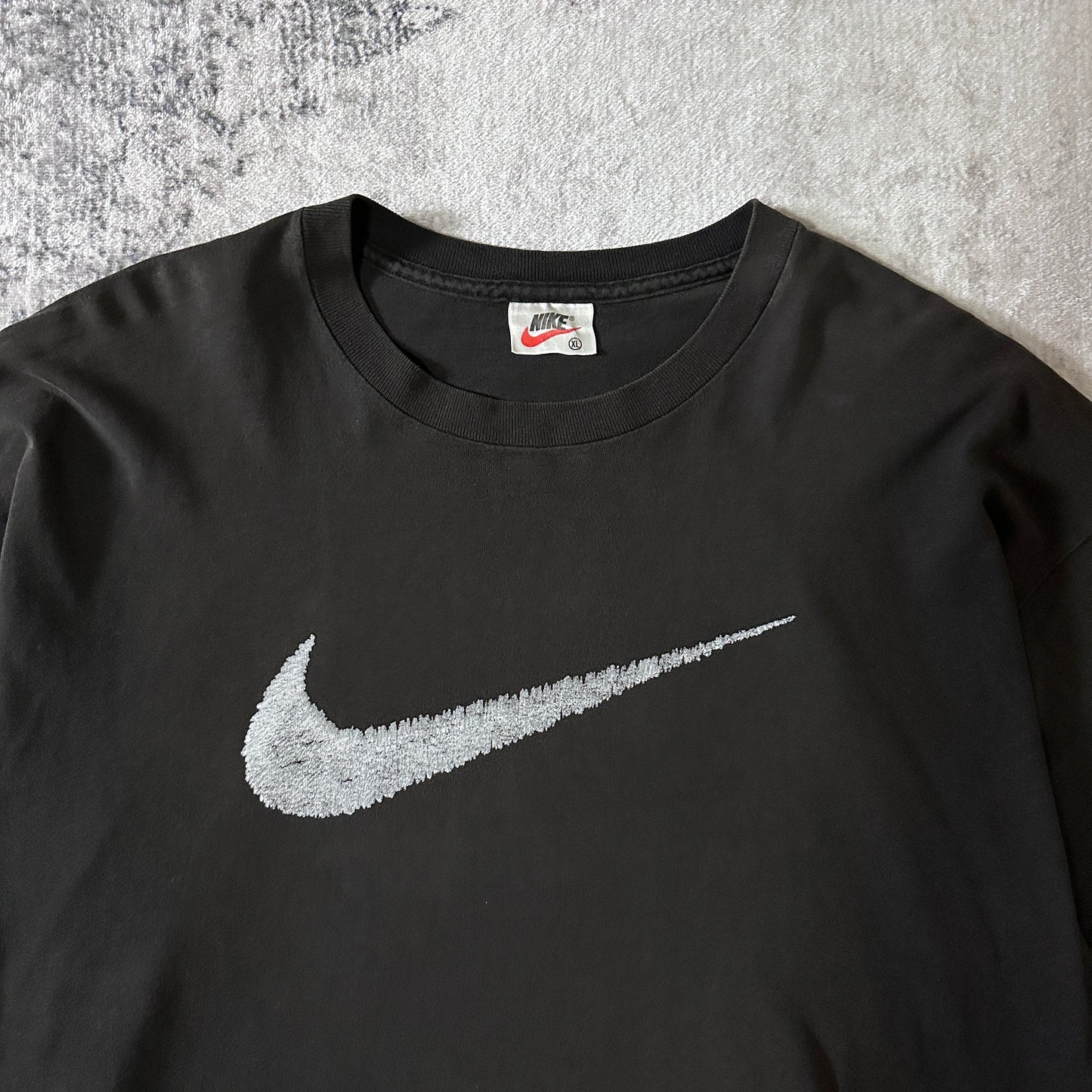 Nike Cotton Center Swoosh T-Shirt XL Black Silver