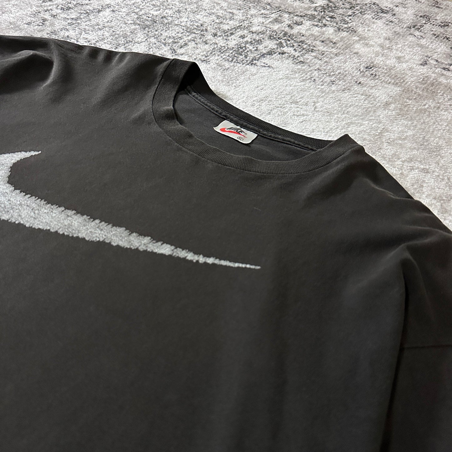 Nike Cotton Center Swoosh T-Shirt XL Black Silver
