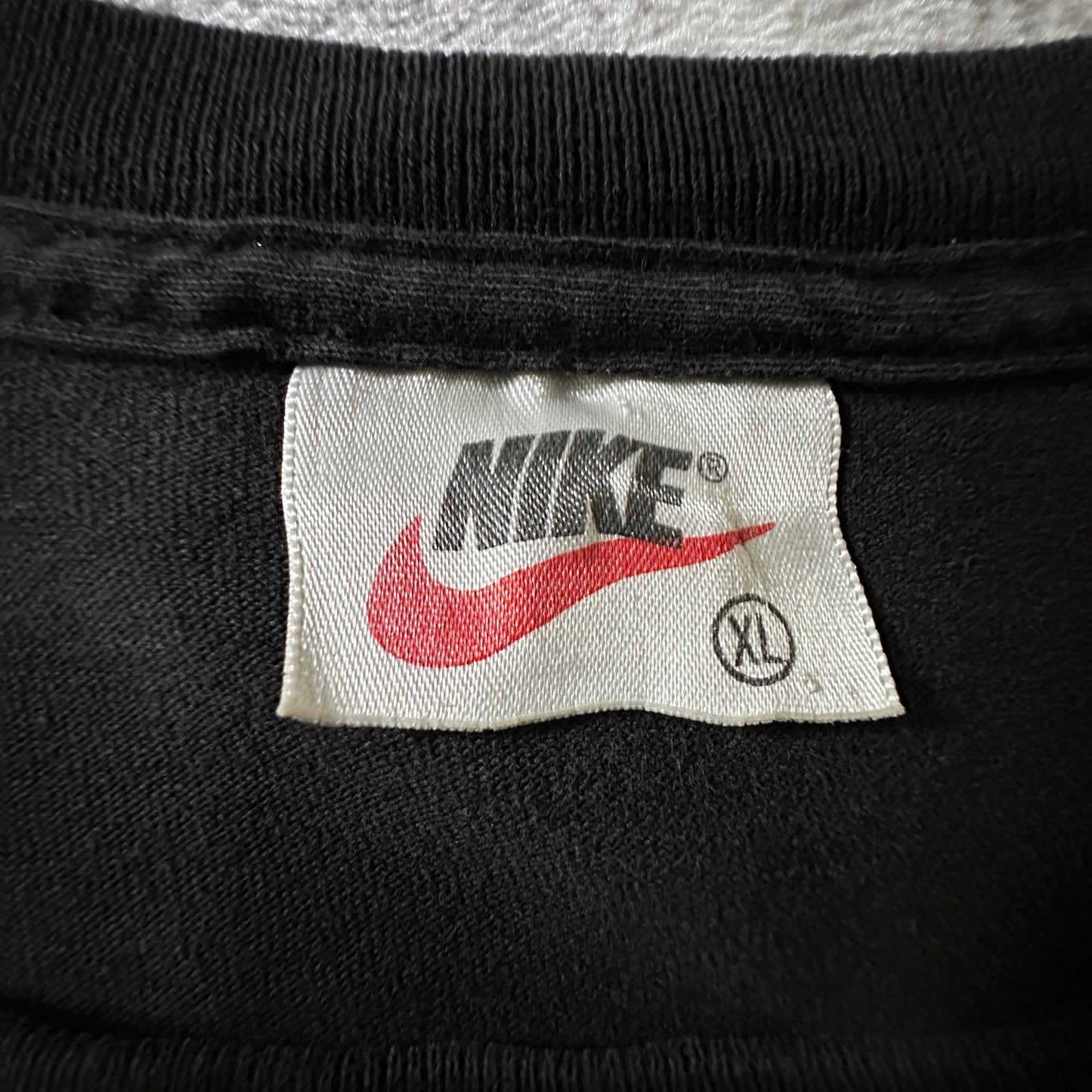 Nike Cotton Center Swoosh T-Shirt XL Black Silver