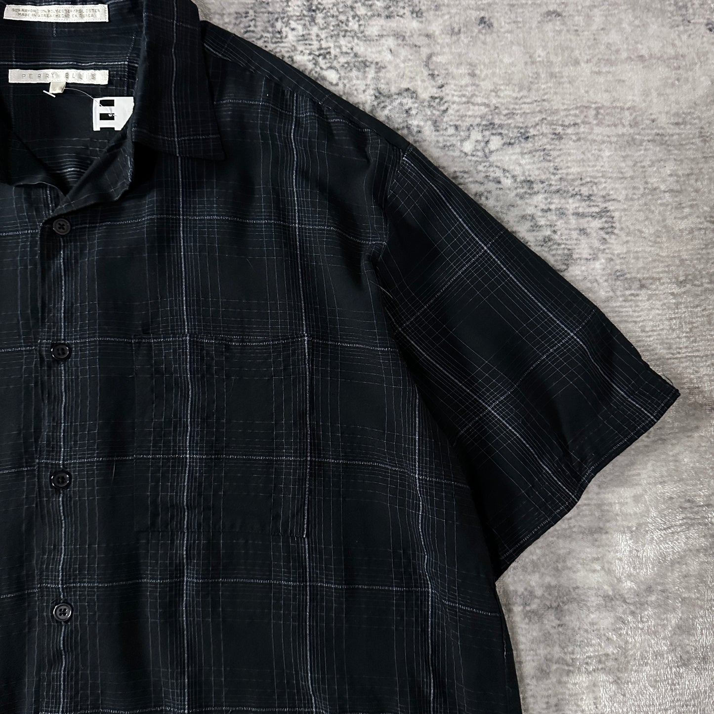 PERRY ELLIS Rayon Blend Black Plaid Short Sleeve Shirt L