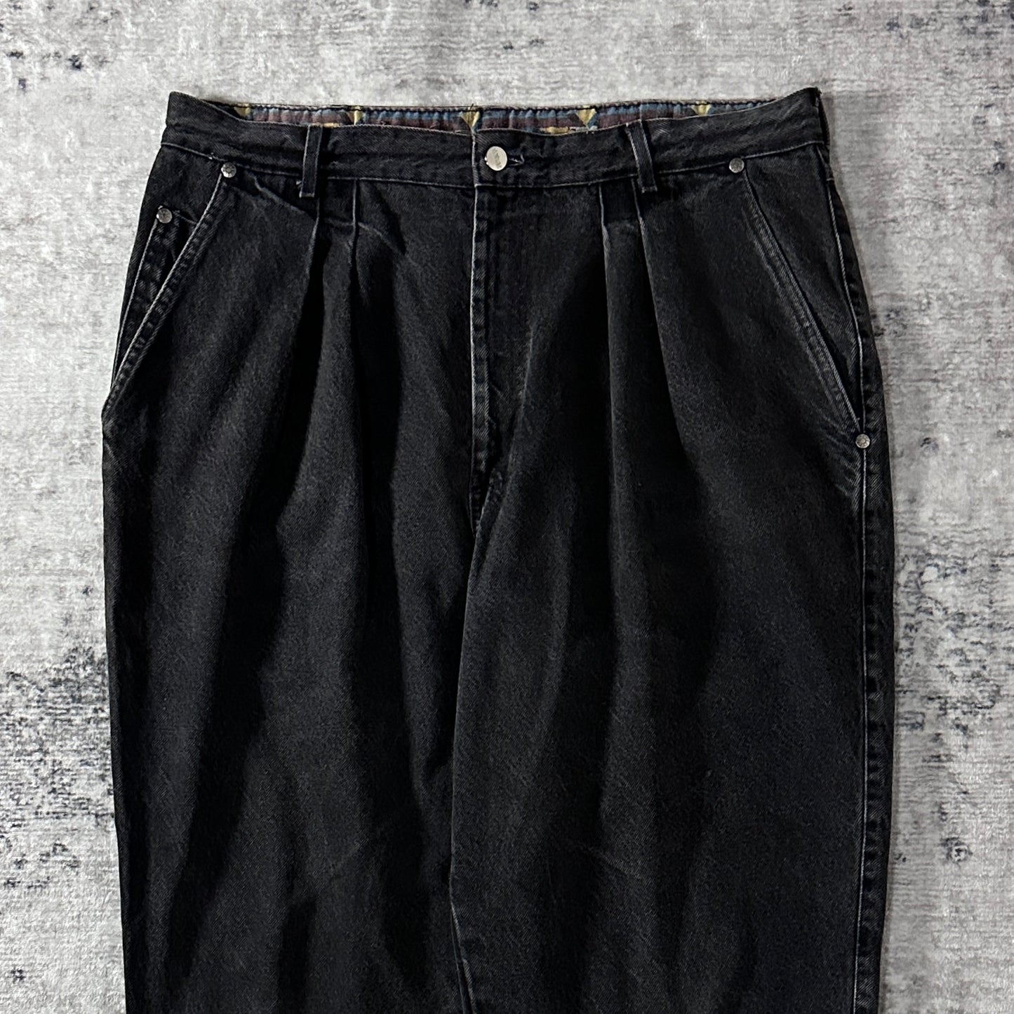 Faded Black Pleated Denim Pants 38M Made in USA