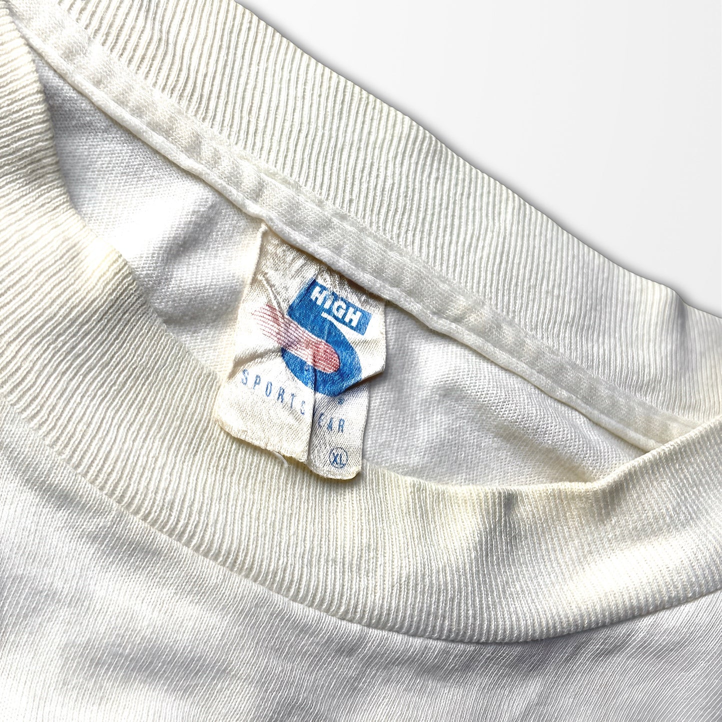 World Cup USA 94 T-shirt / faded white / international flag print