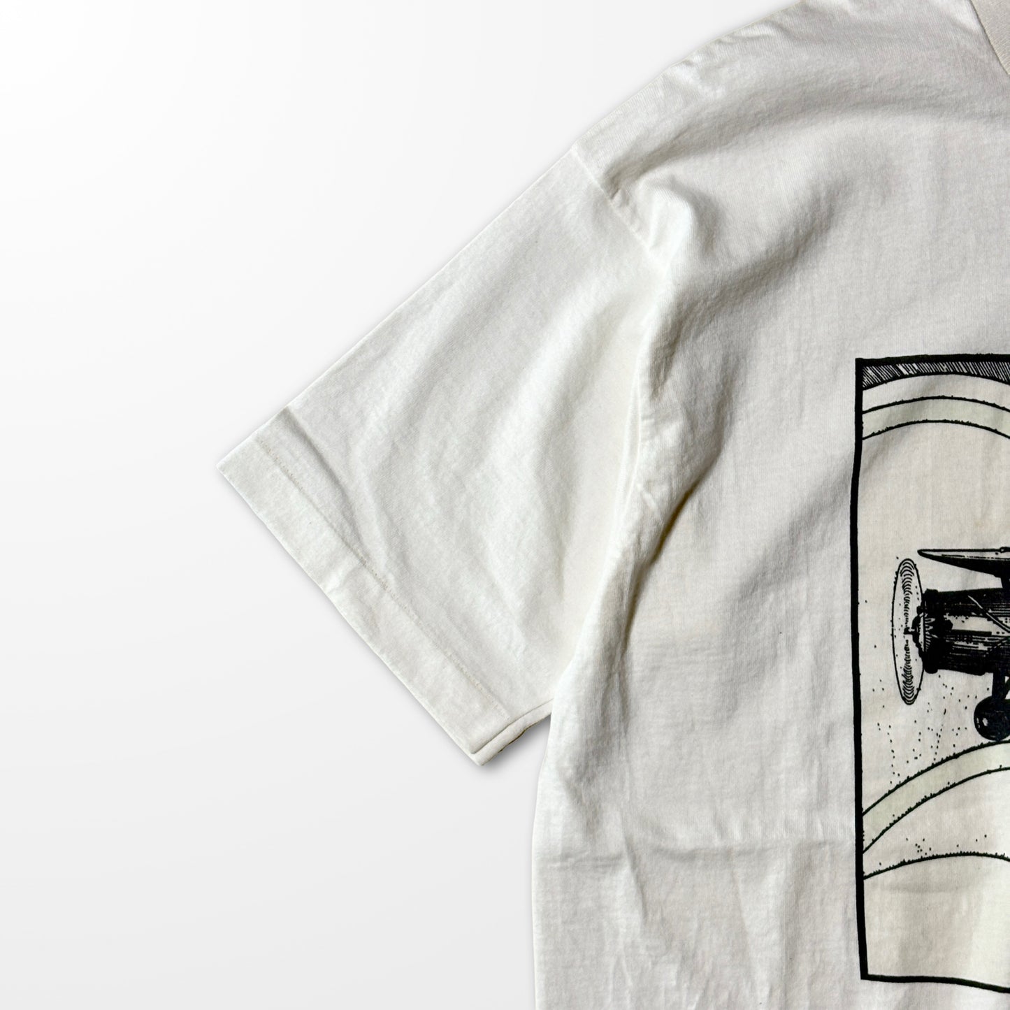 Fade Airplane Print Tee – Minimal Vintage White