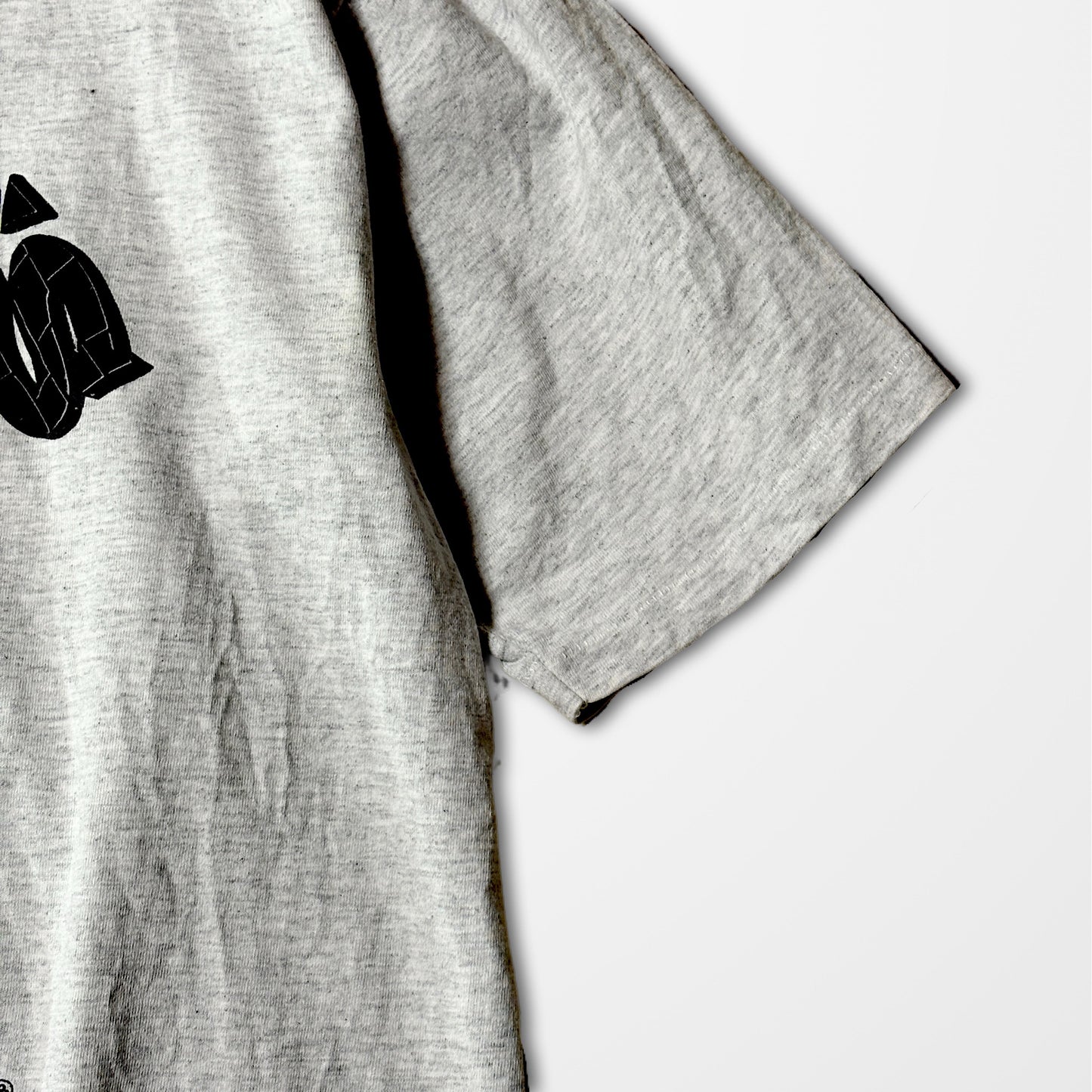 Gold's Gym vintage T-shirt / bold brick logo / USA muscle