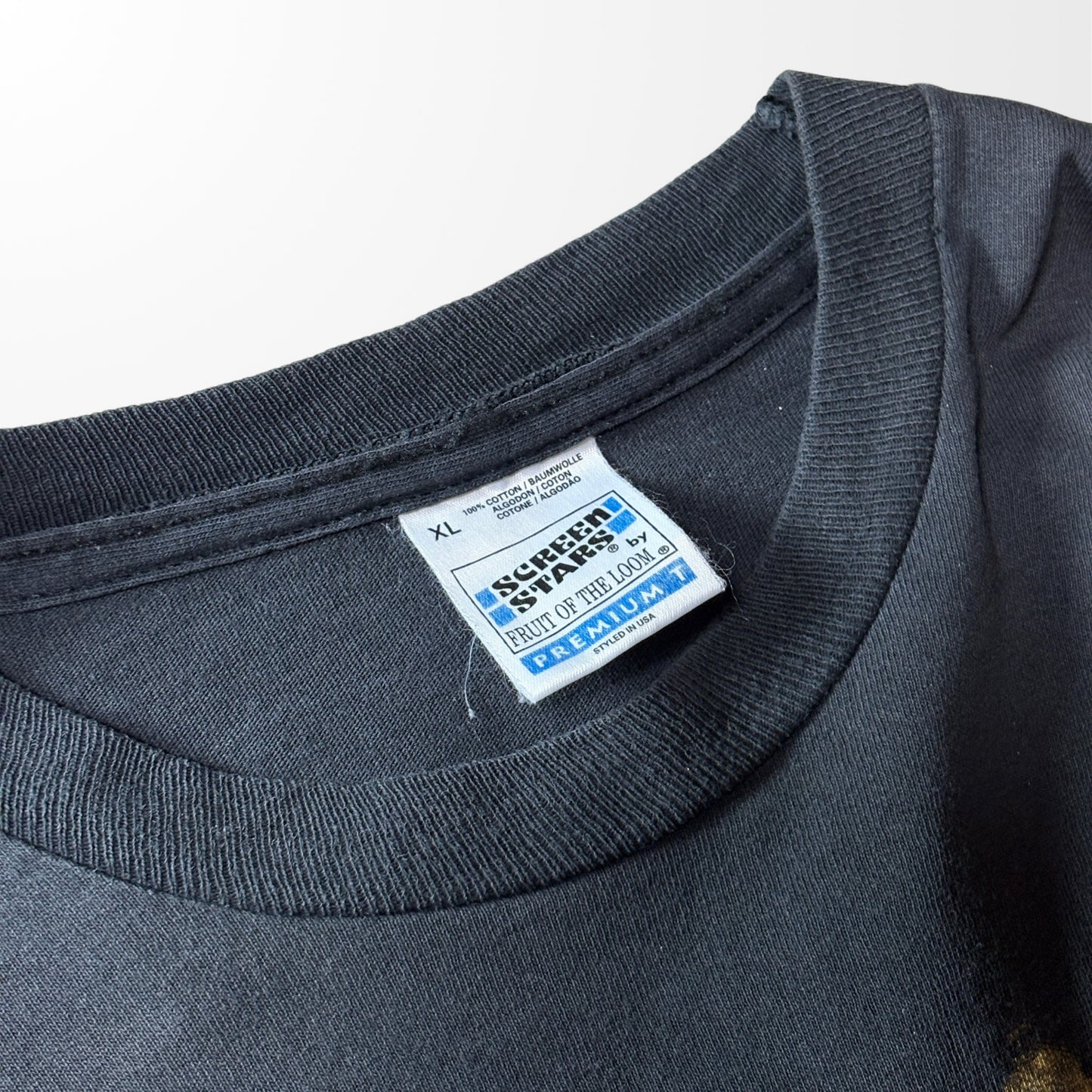 90s Art　Black Graphic T-Shirt – XL　Fruit of the Loom Screen Stars