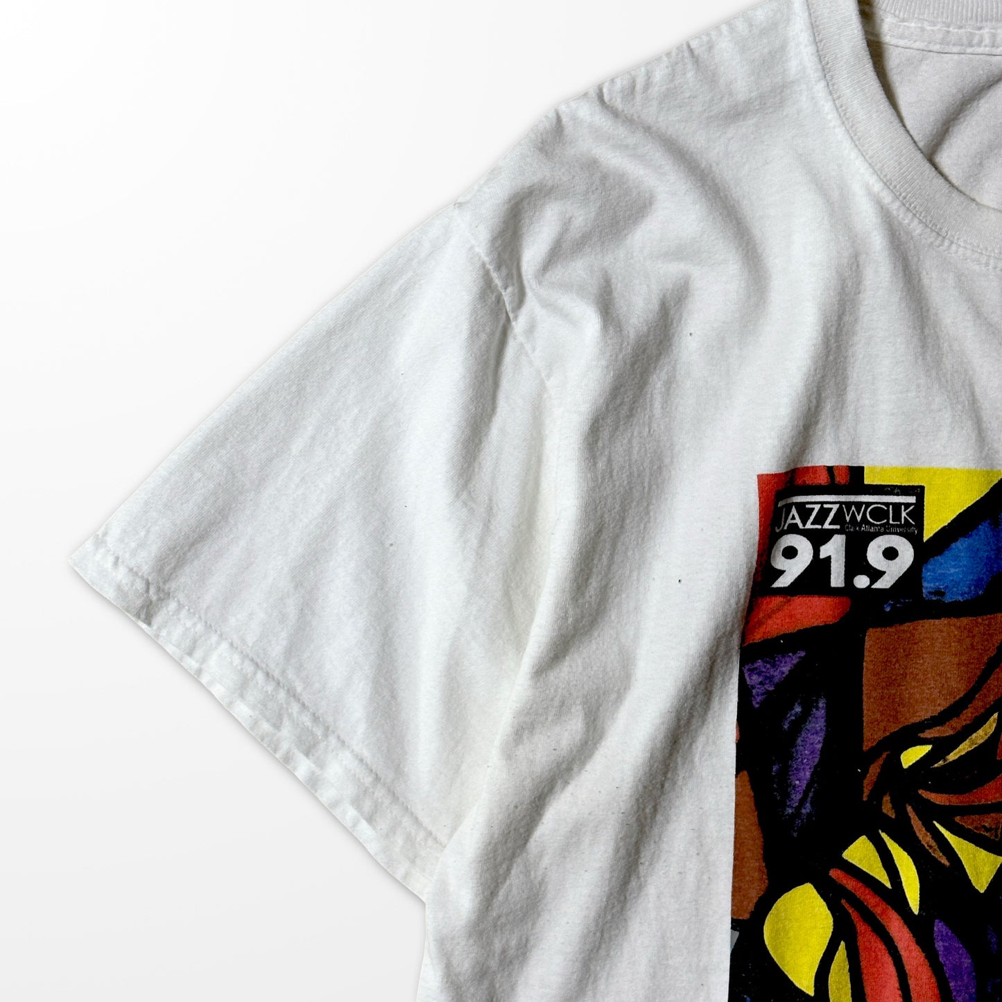 Jazz Art T-shirt "JAZZWEEK 91.9FM" / abstract print / white