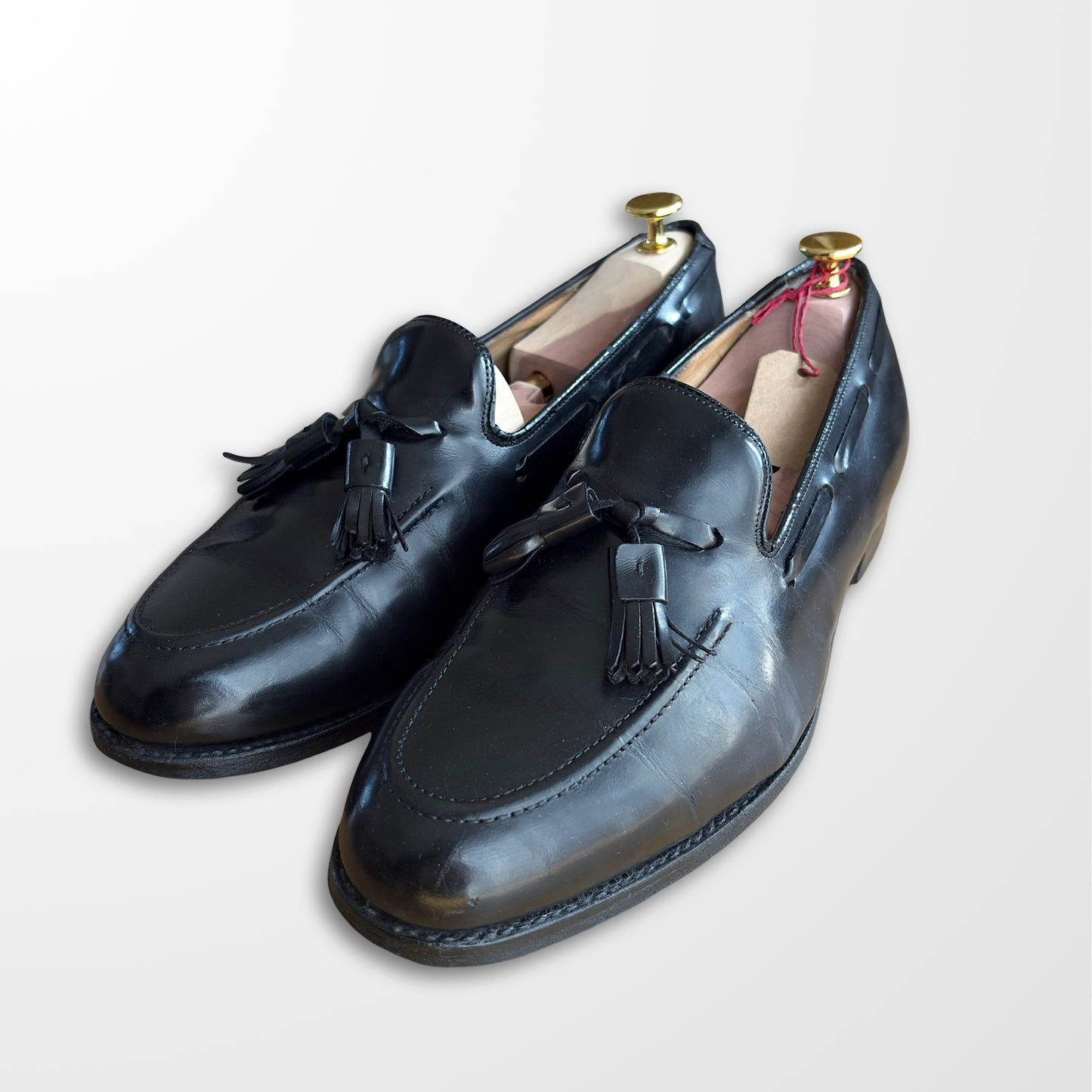 Classic Black Tassel Loafers – 27cm Refined Leather Slip-ons
