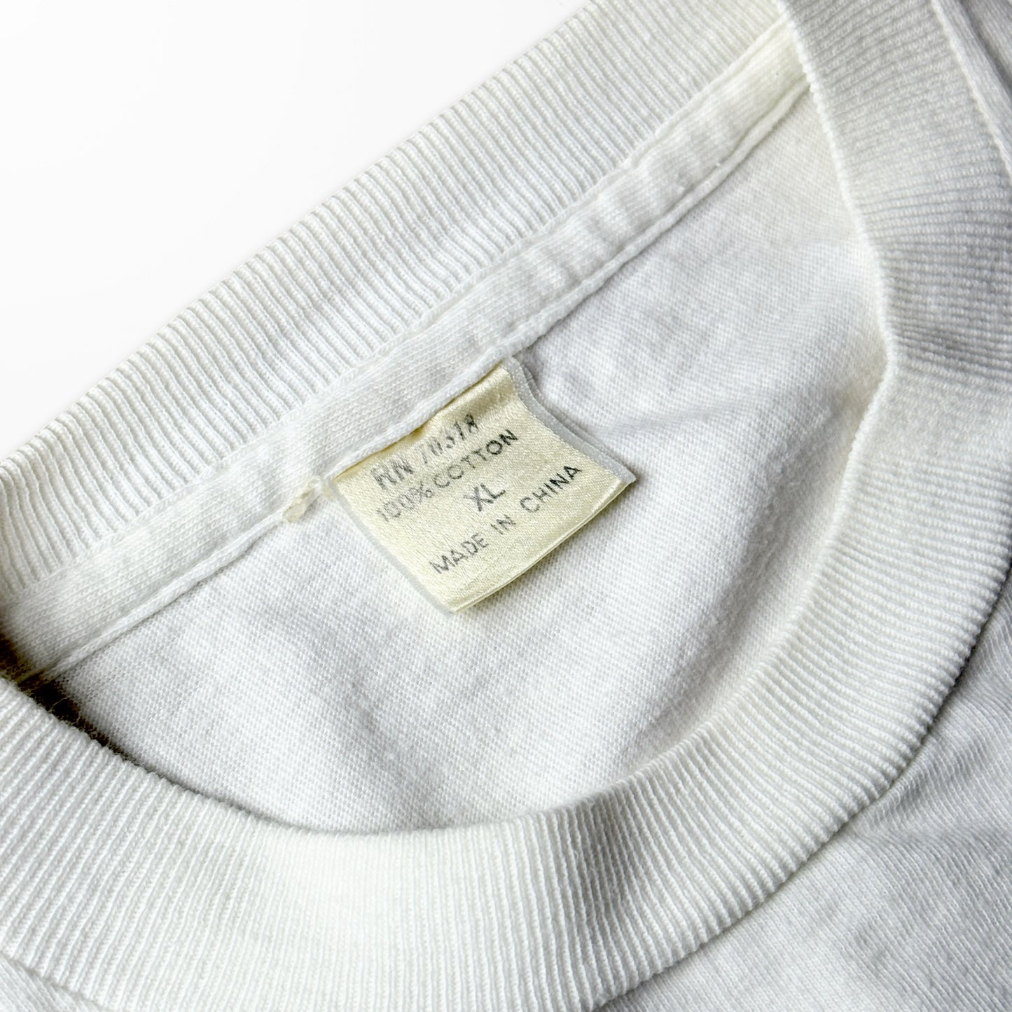 Retro Drive-In Photo Tee – American Diner Mood