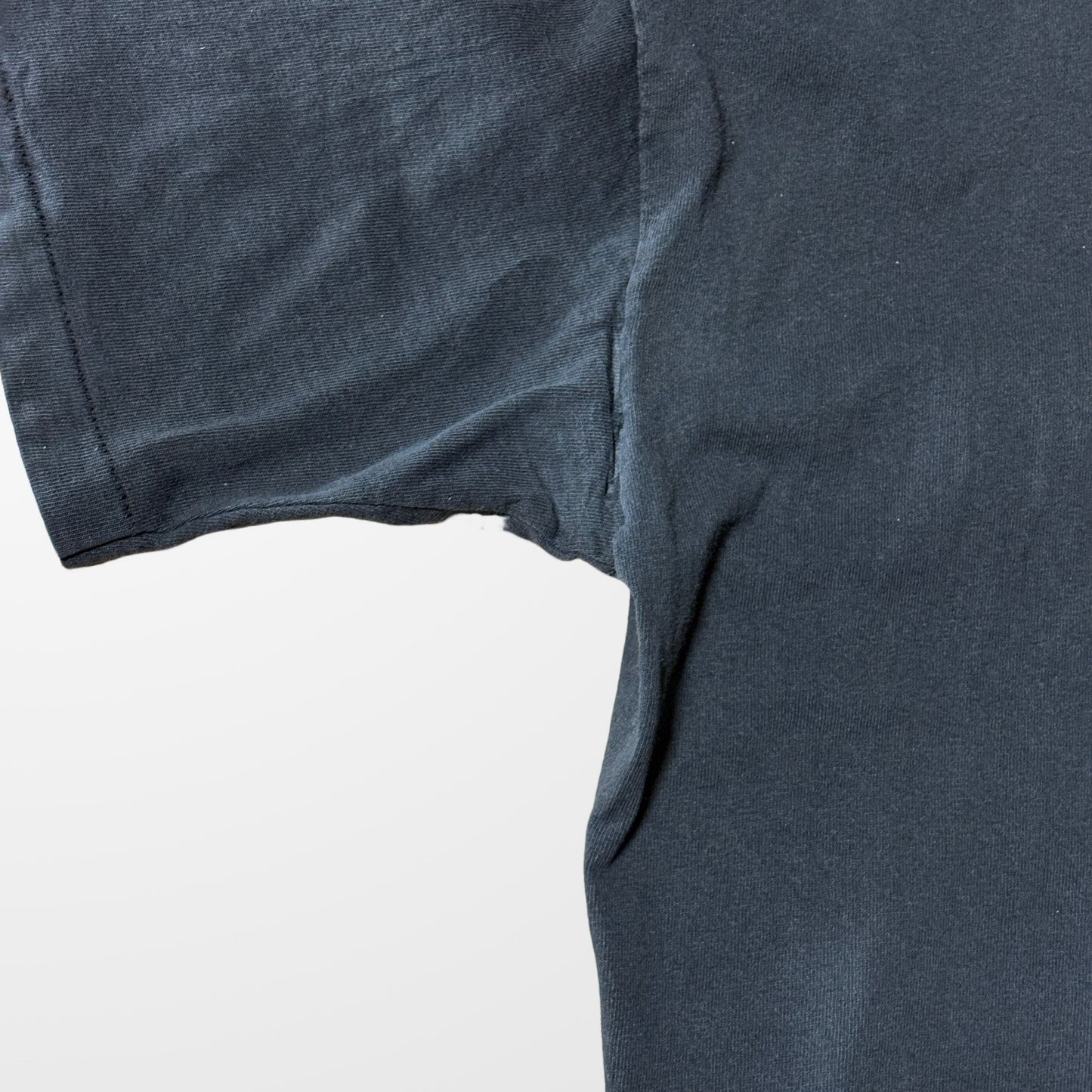 90s Art　Black Graphic T-Shirt – XL　Fruit of the Loom Screen Stars