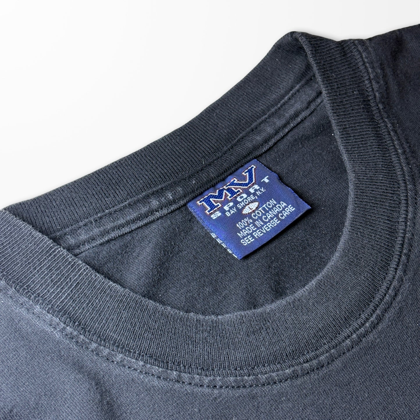 Shakespeare Fade Moon Art Tee – Minimal Graphic Black