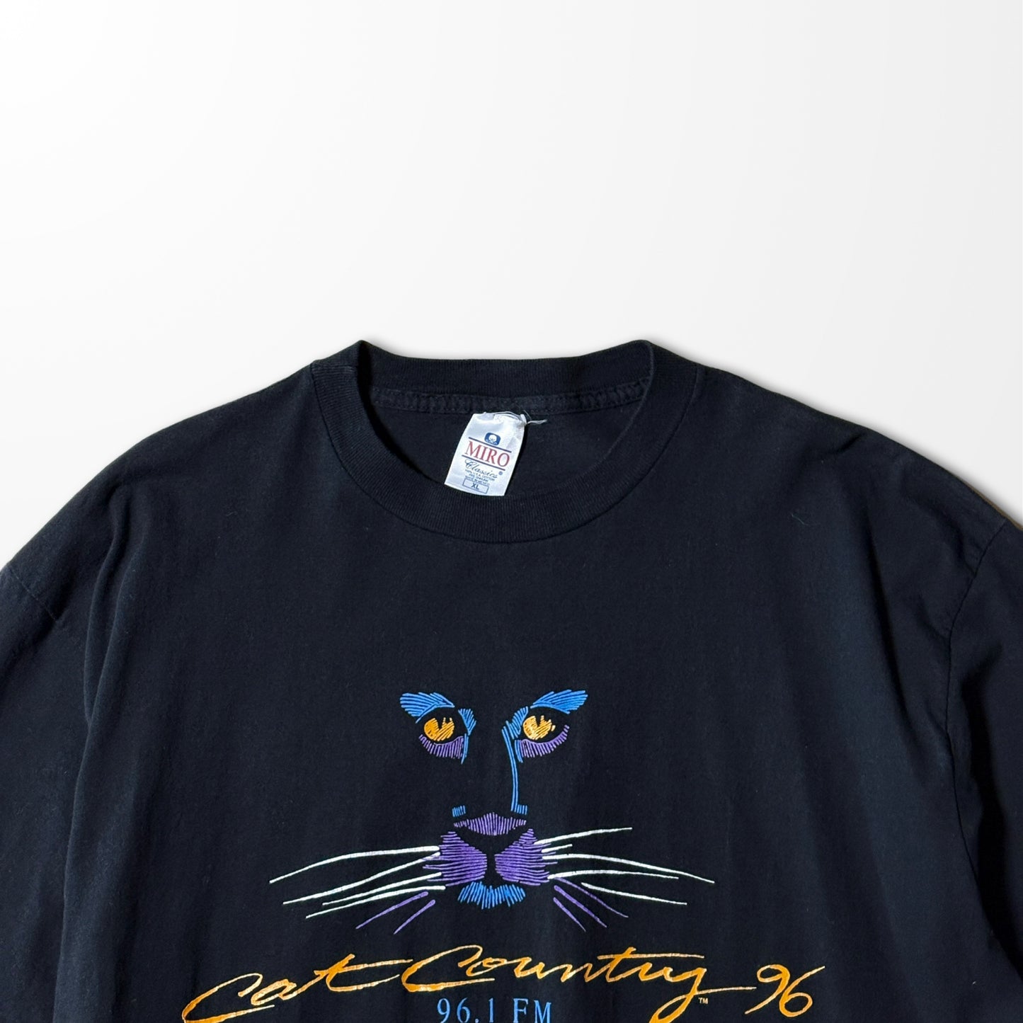 art printed T-shirt “Cat Country 96”