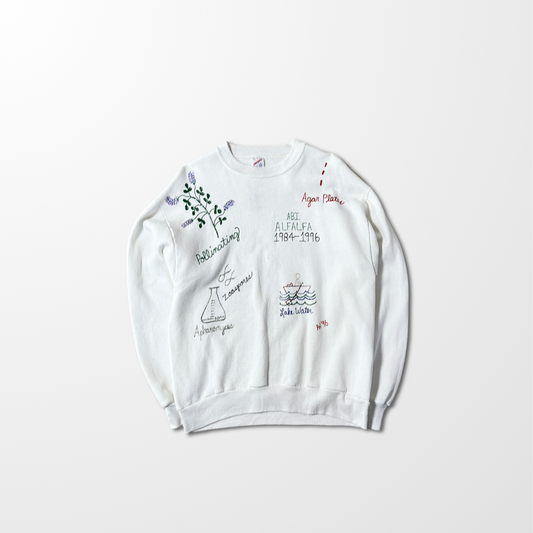 Jerzees Embroidered Art Sweatshirt – White – XL