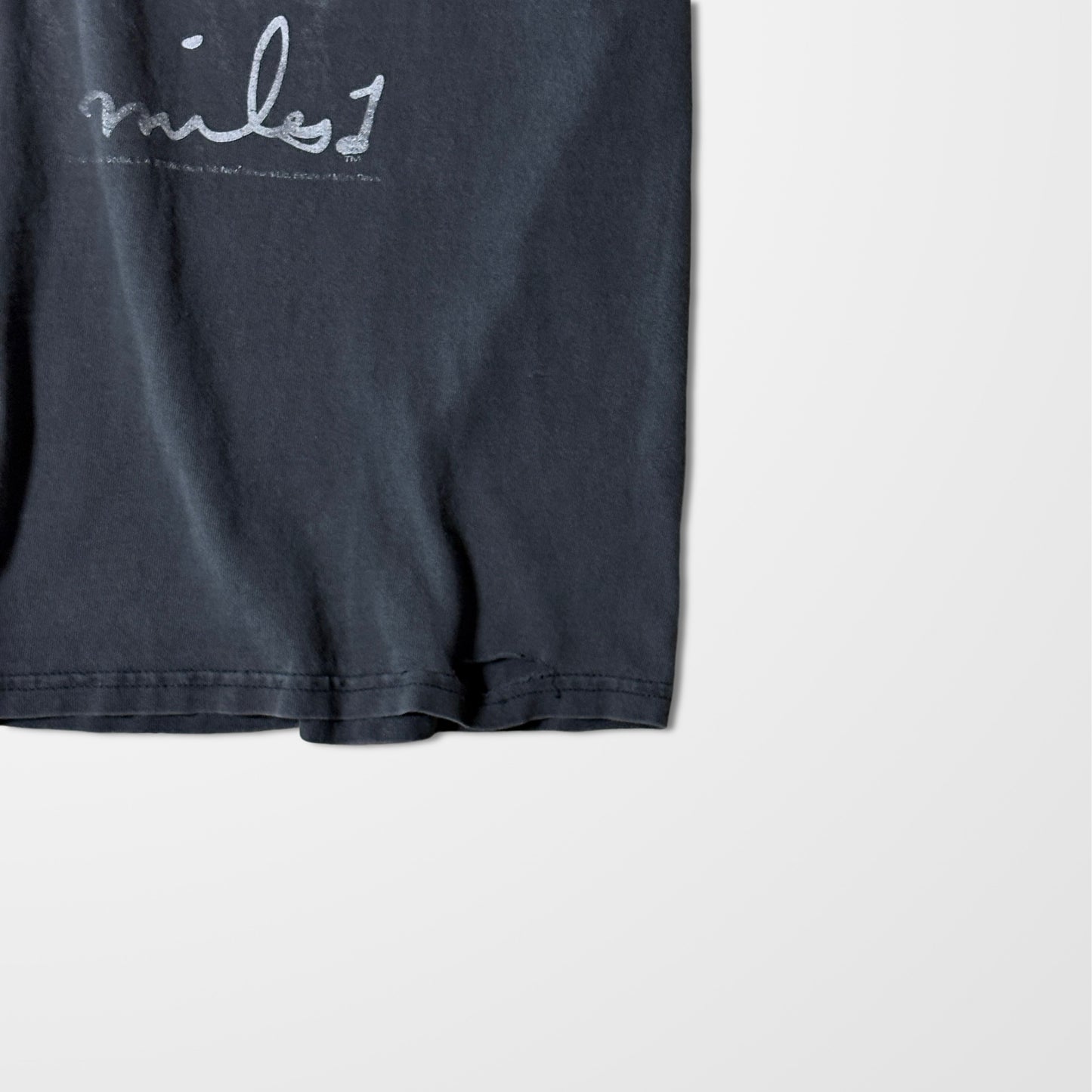 Miles Davis Shadow Portrait T-shirt - Jazz Legend Graphic Tee - Size XL