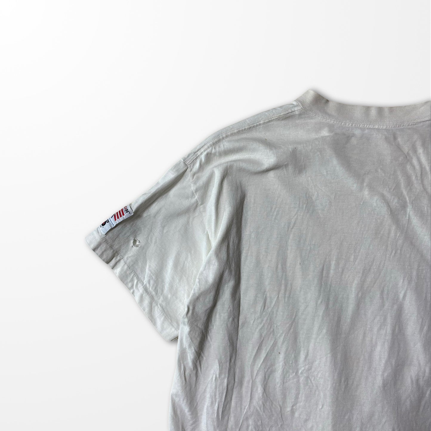 World Cup USA 94 T-shirt / faded white / international flag print