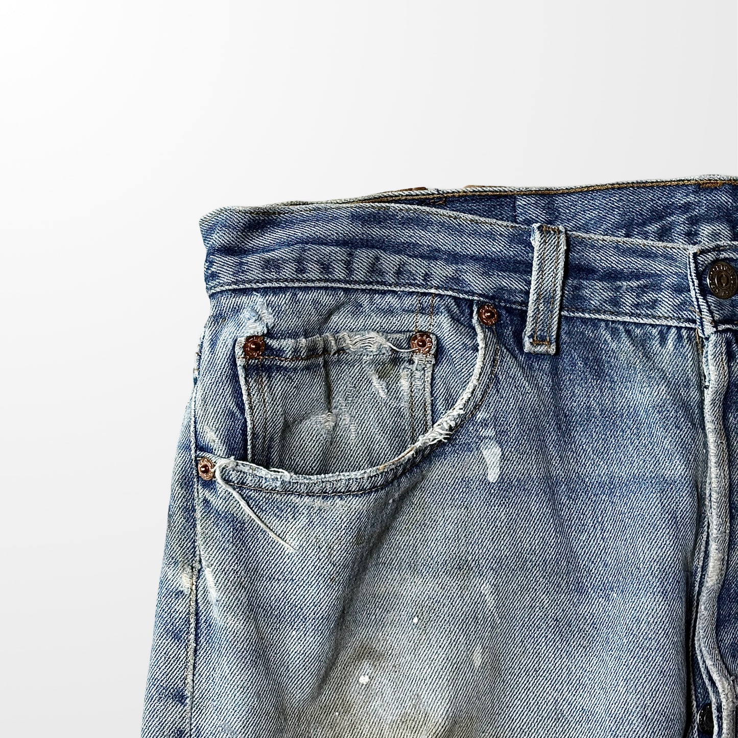 Levi’s 501 Vintage Distressed Jeans – Paint Stains & Heavy Fade – Made In USA  W38