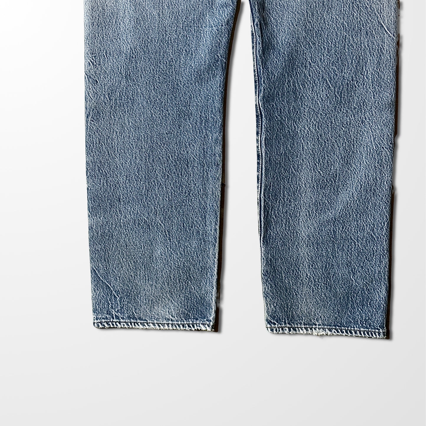 Levi’s 501 Vintage Distressed Denim Jeans – W34