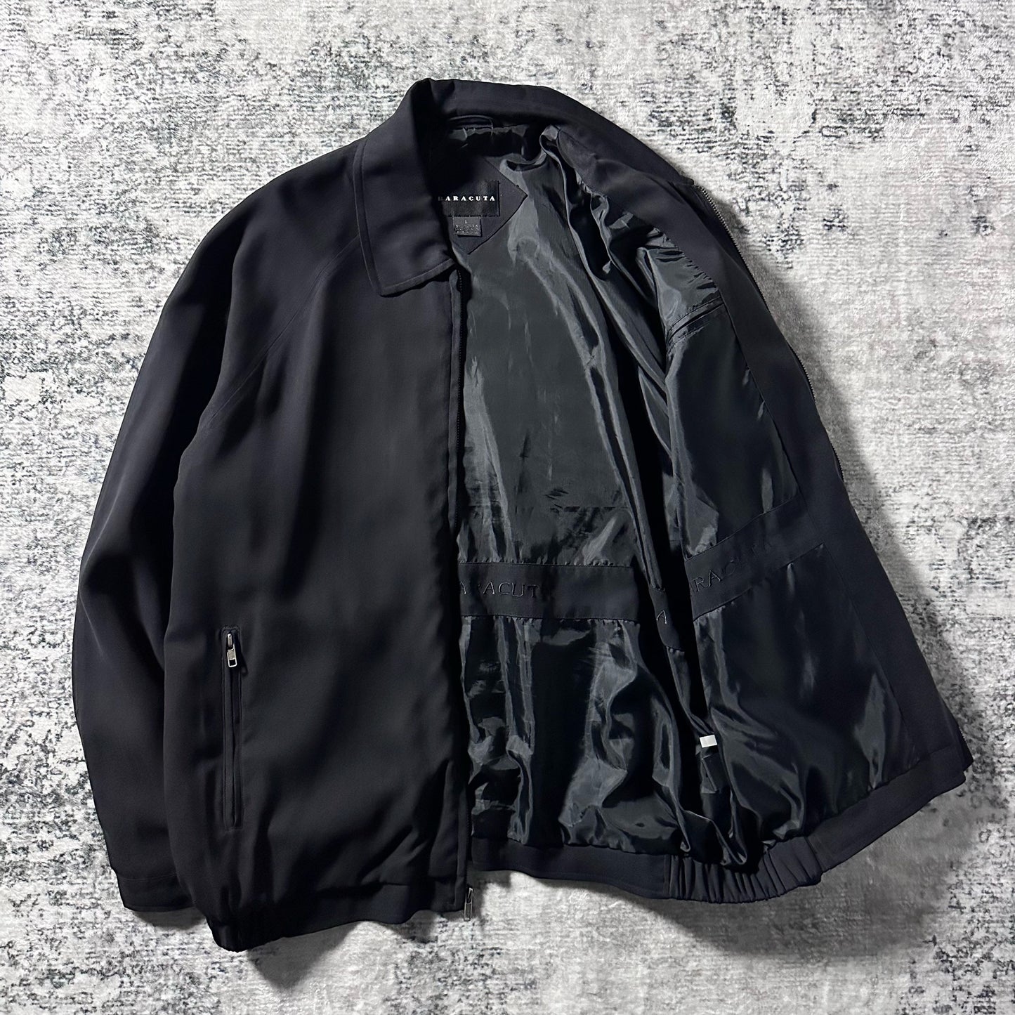 Silk　Black Zip Jacket Minimal Design – L