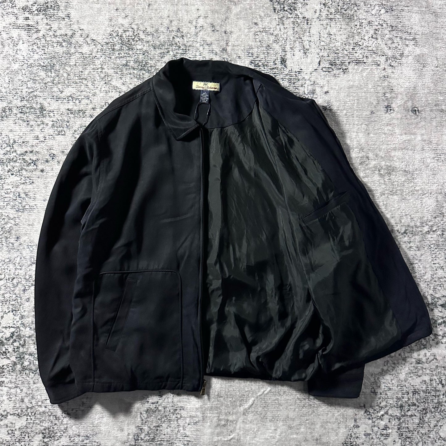 Silk Zip Jacket Black Minimal Design – L