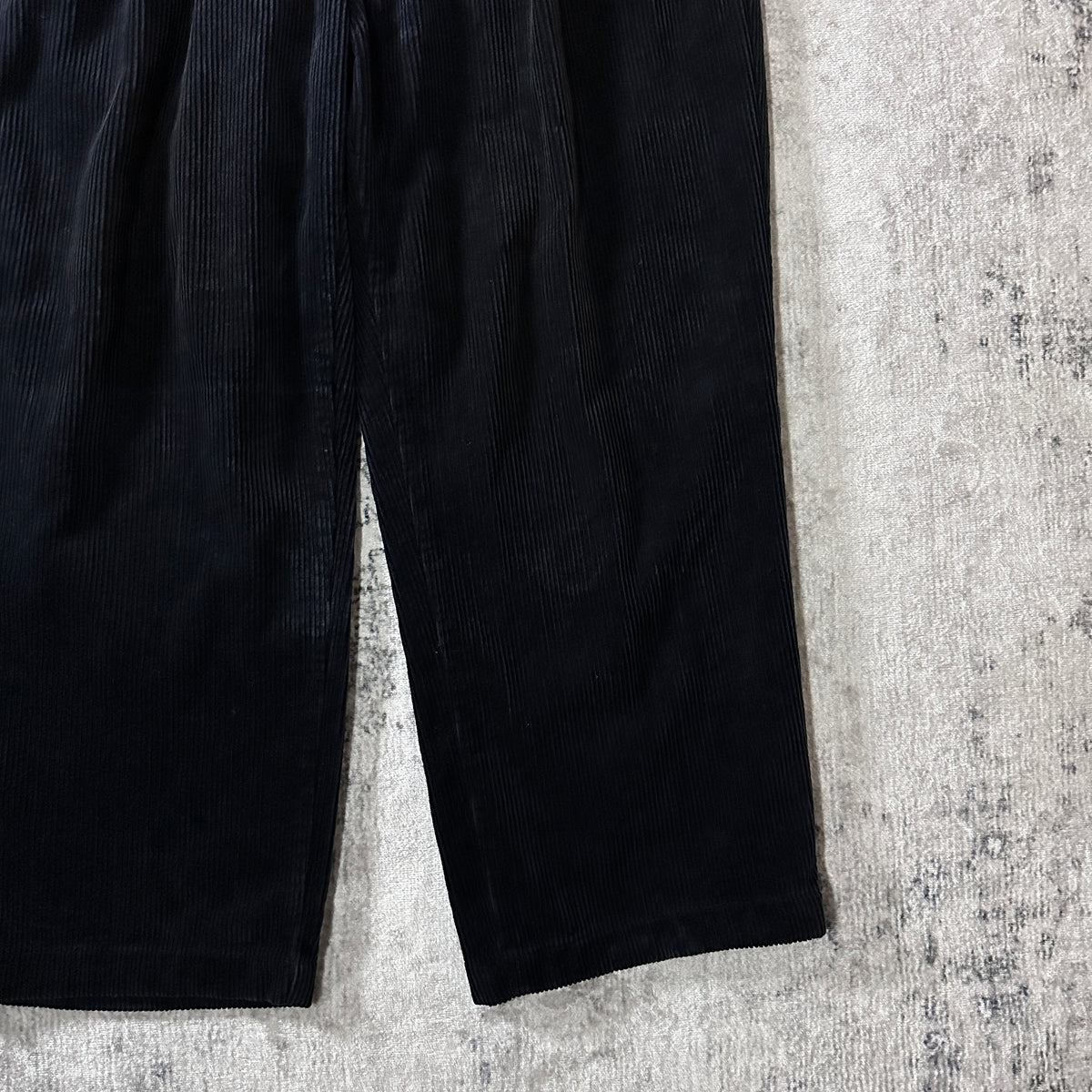 Polo by Ralph Lauren Andrew Pant Black Wide Wale Corduroy Pleated Pants Size 36x30