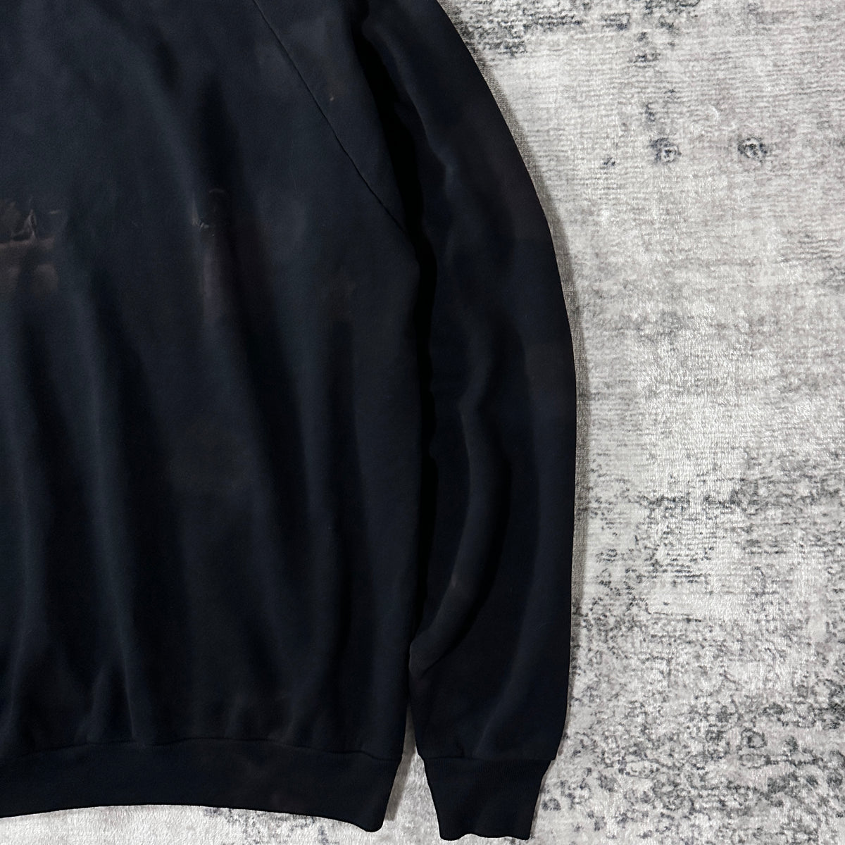 Screen Stars Faded Black Raglan Sweatshirt Size L