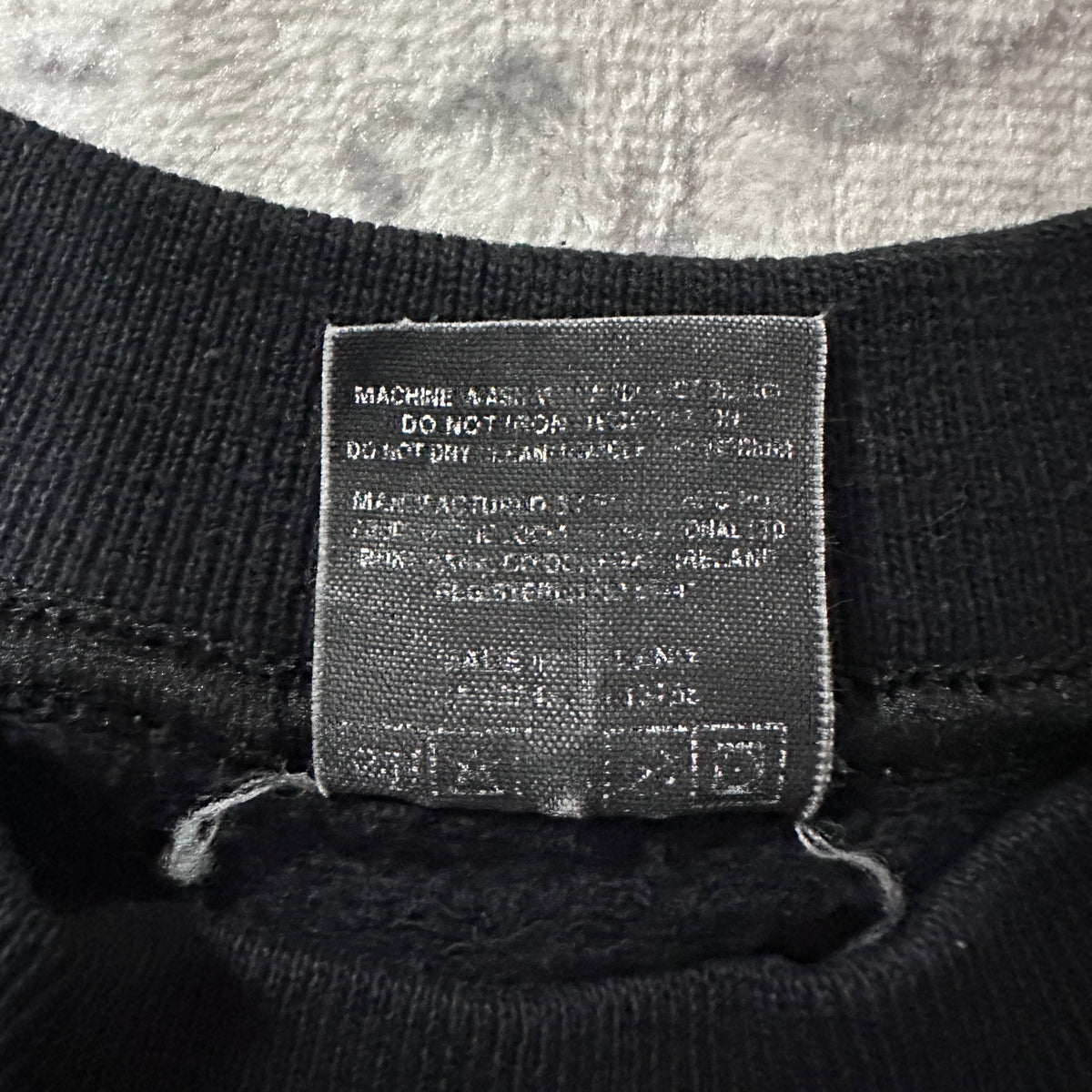 Screen Stars Faded Black Raglan Sweatshirt Size L