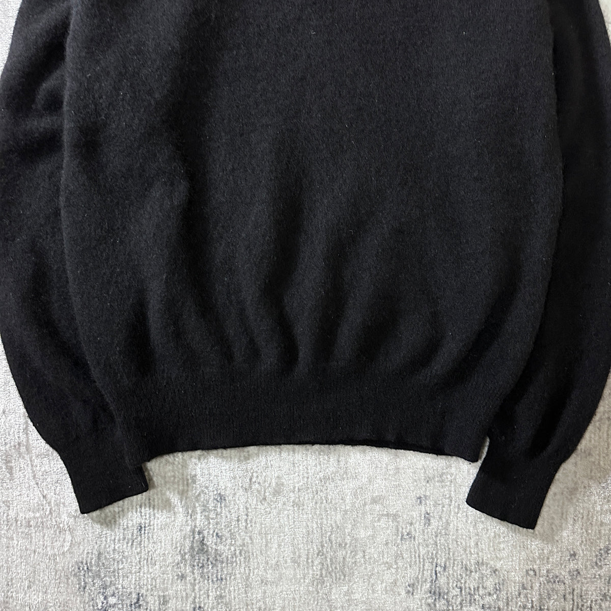 Embassy Row Black V-Neck Raglan Sweater Size L